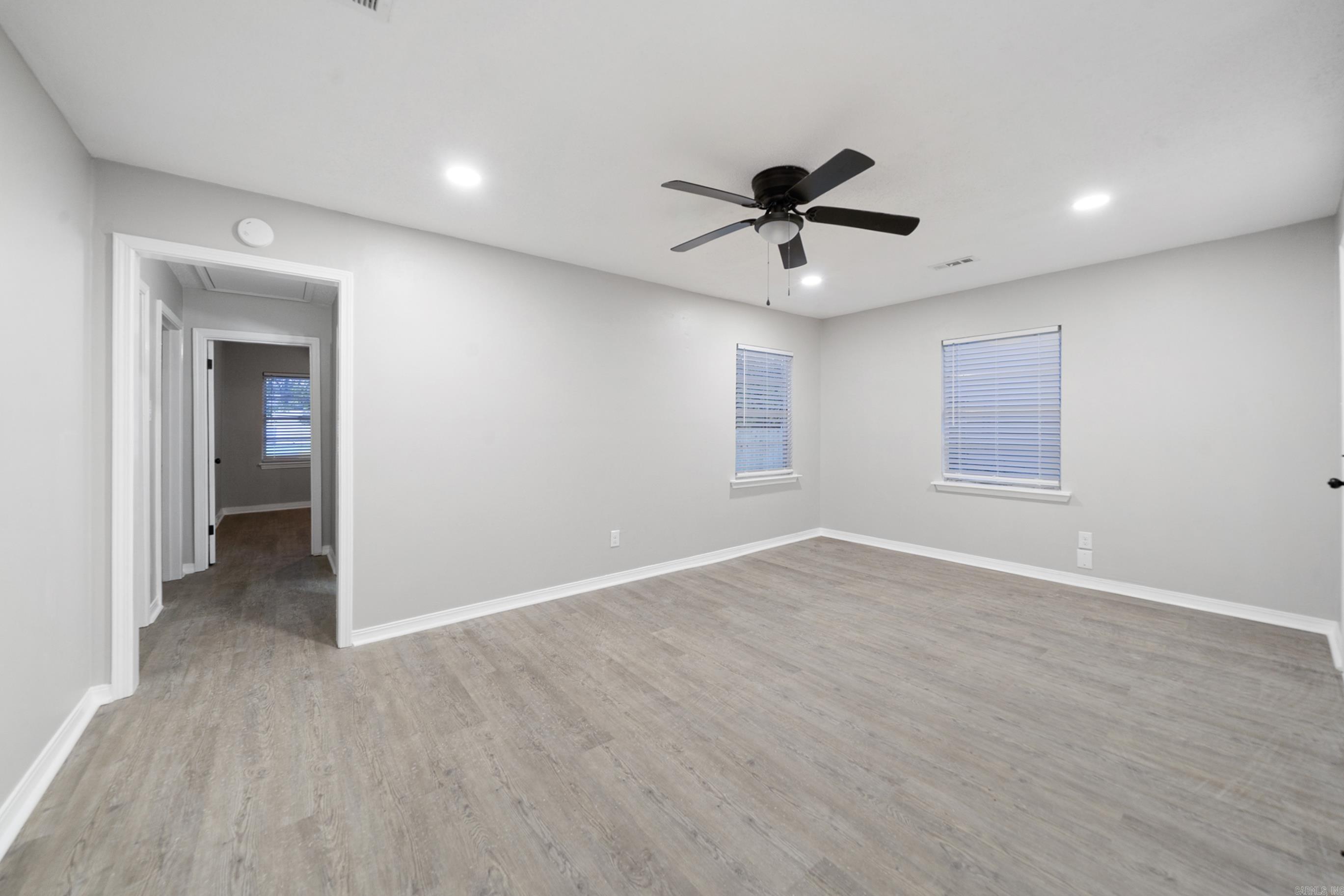 WALTER - Residential