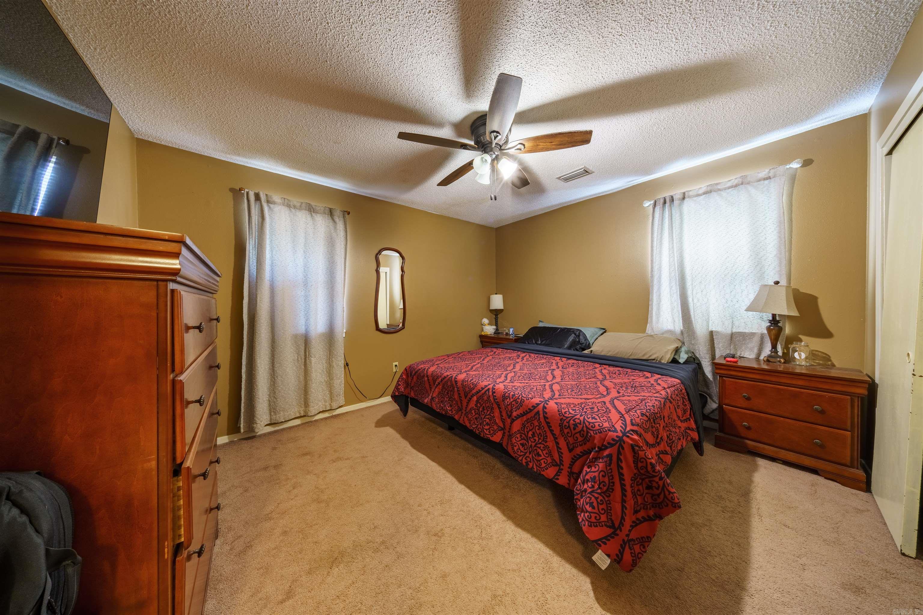 HUSKEY WEST - Residential