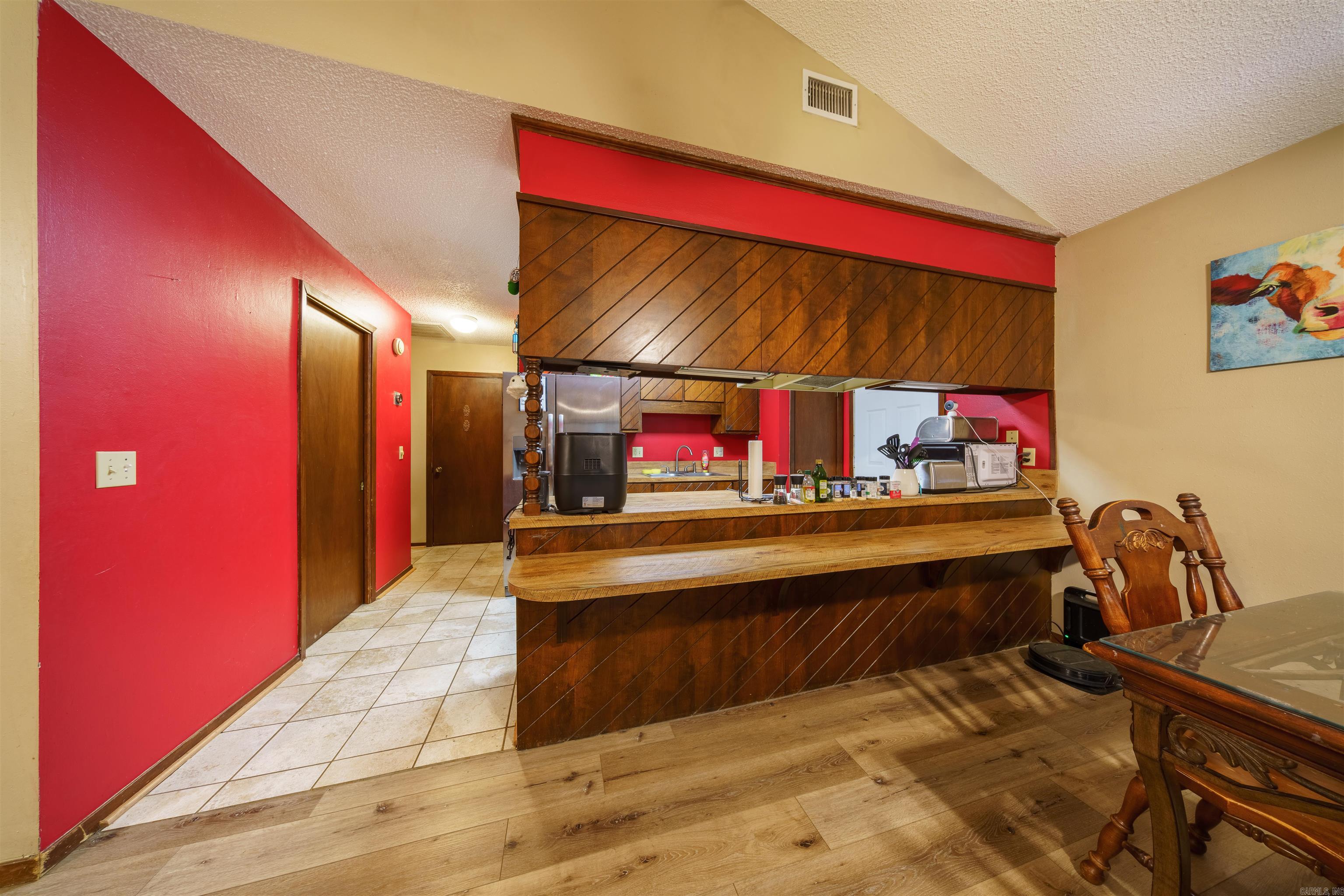 HUSKEY WEST - Residential