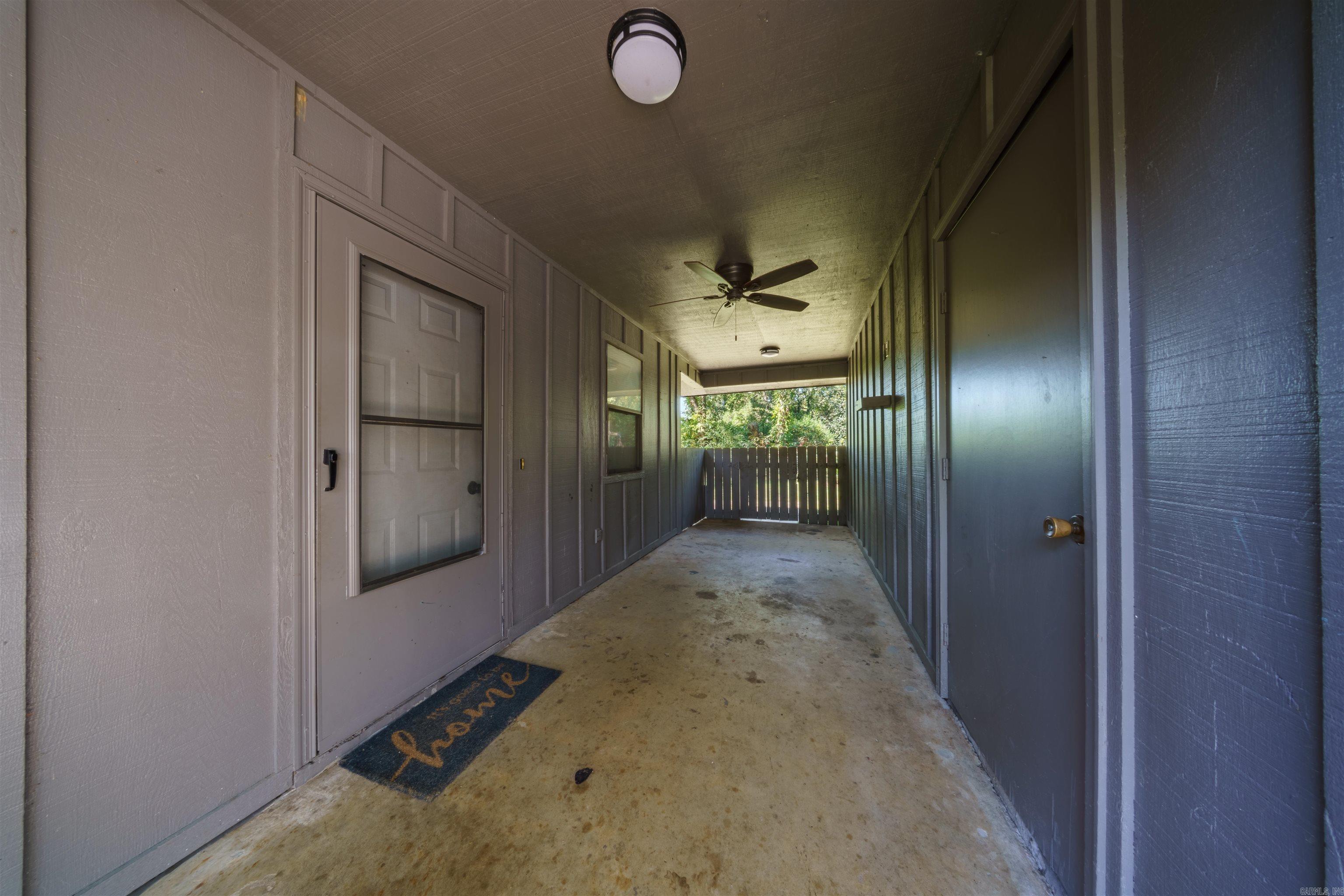 HUSKEY WEST - Residential