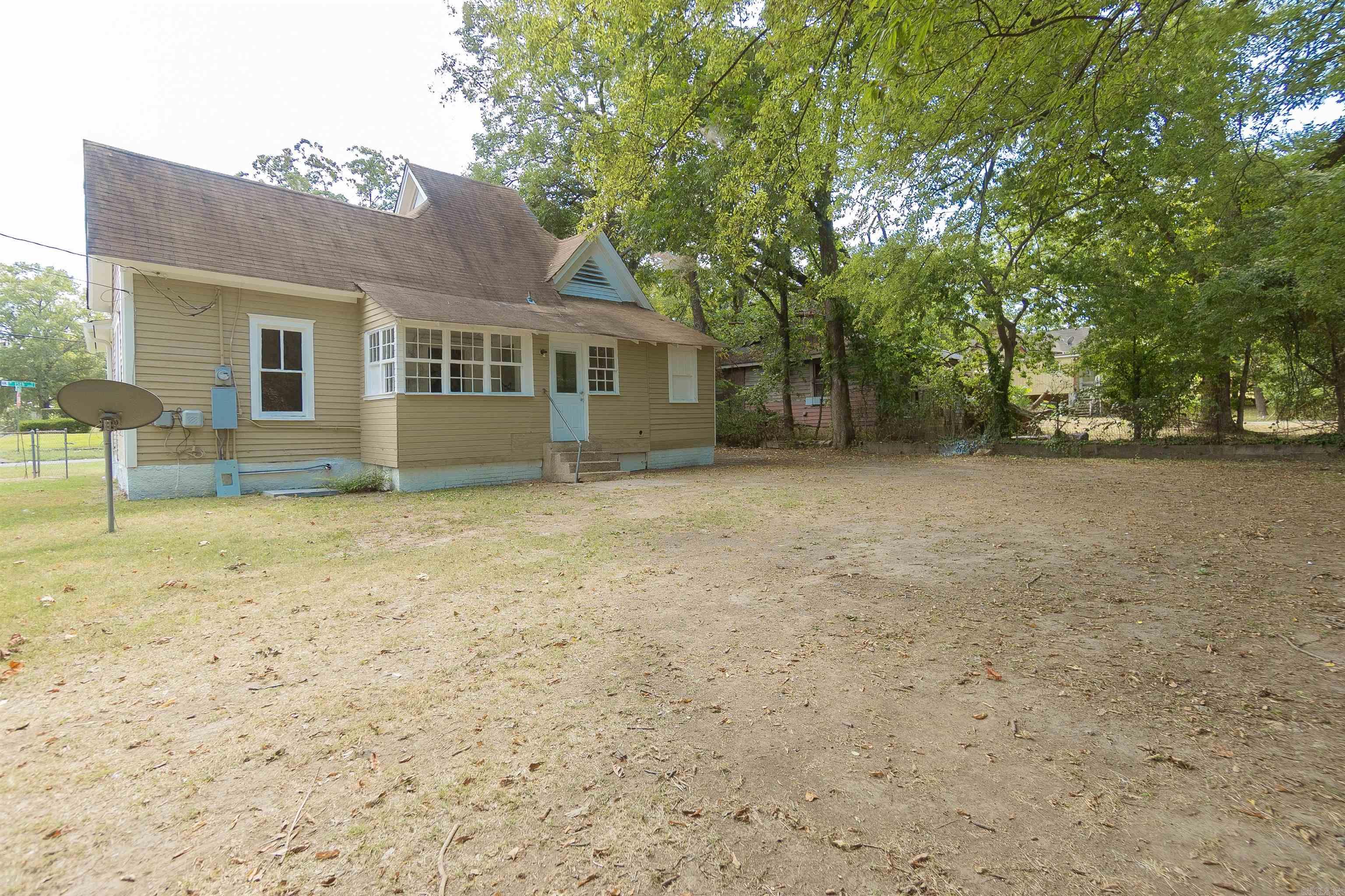 Johnson C & P - Residential Lease