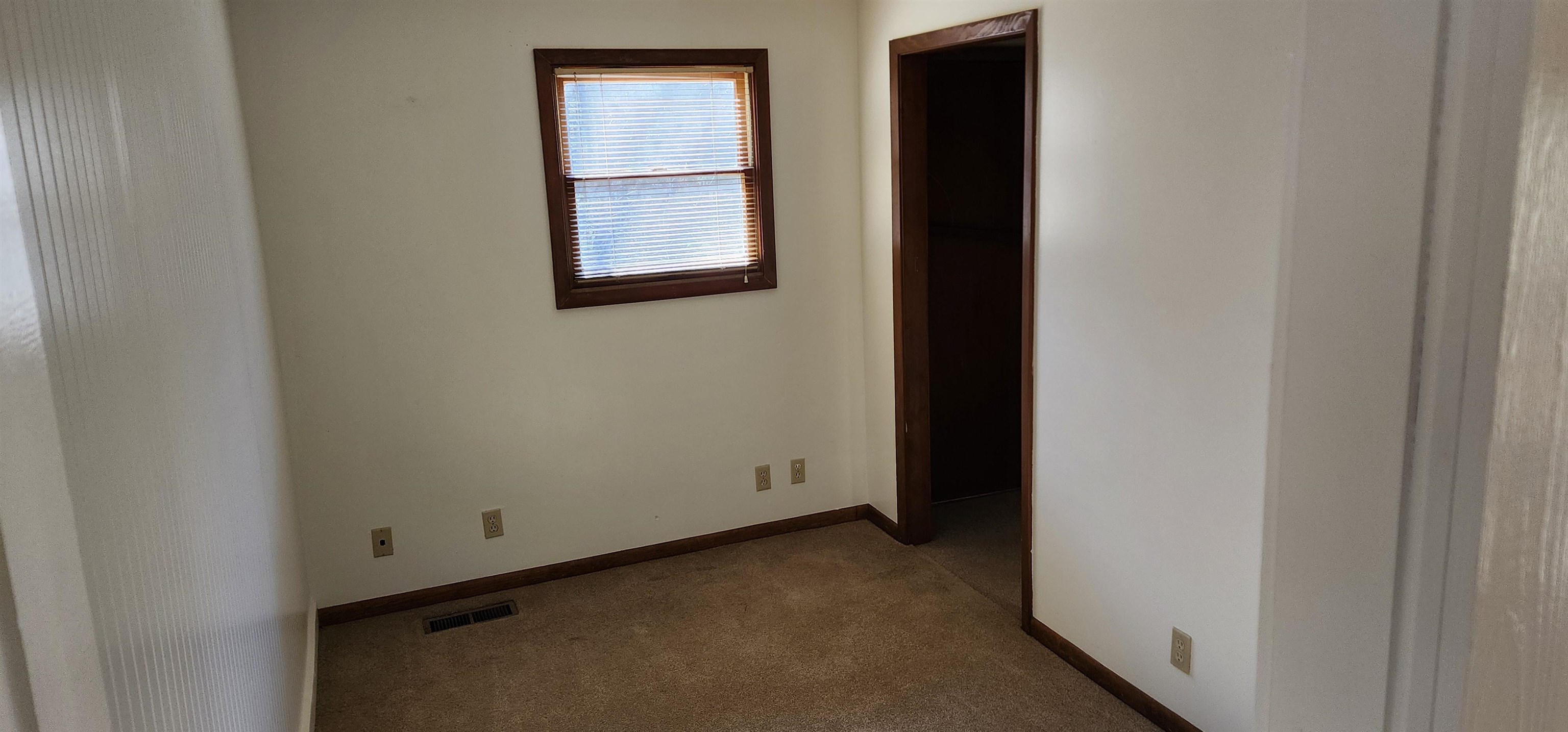 Crow 2nd - Residential Lease