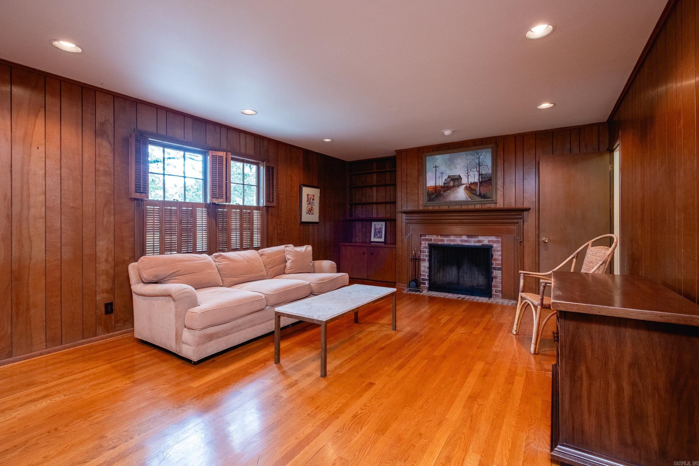 FOXCROFT - Residential