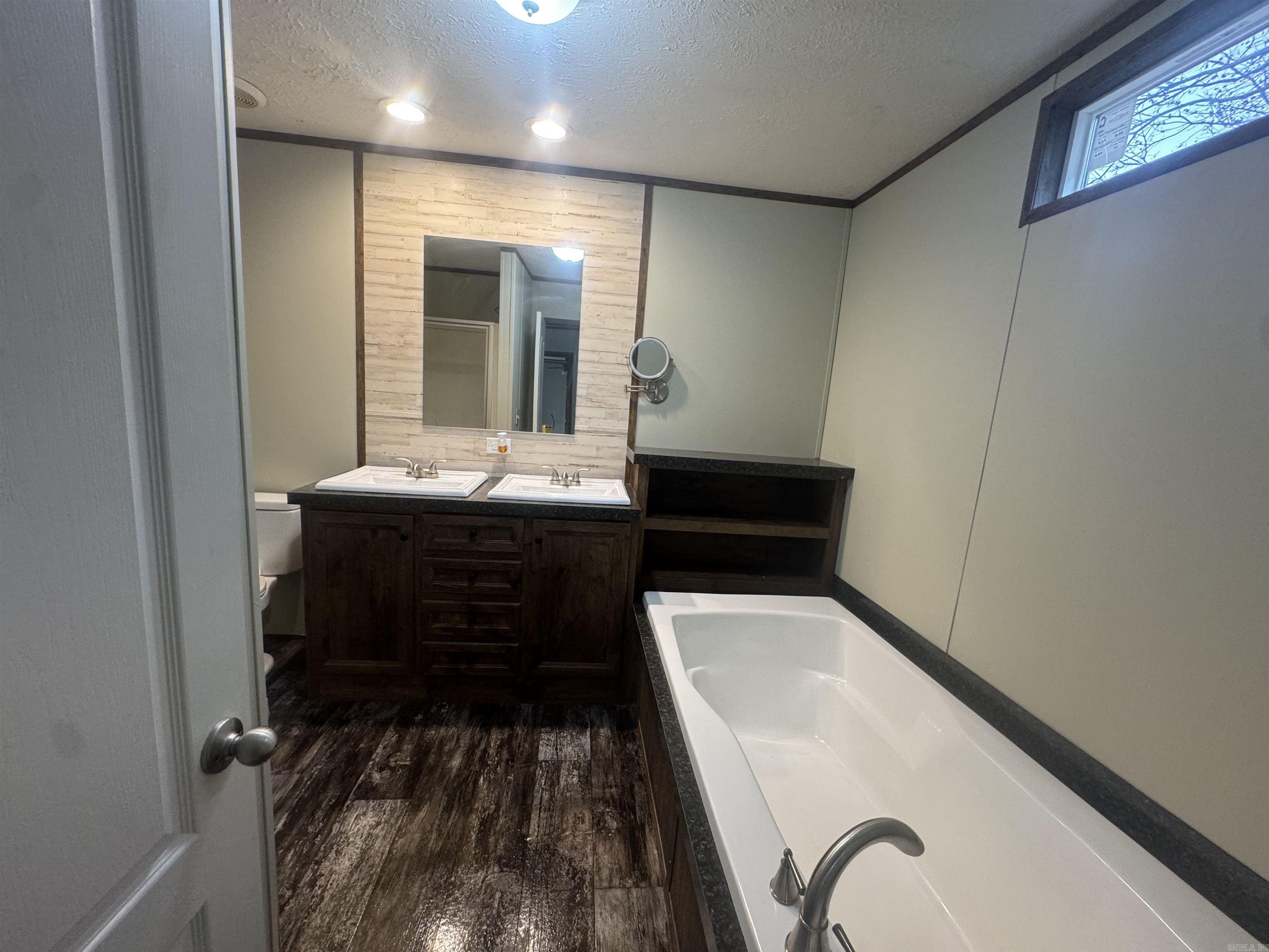 CARDWELL - Residential