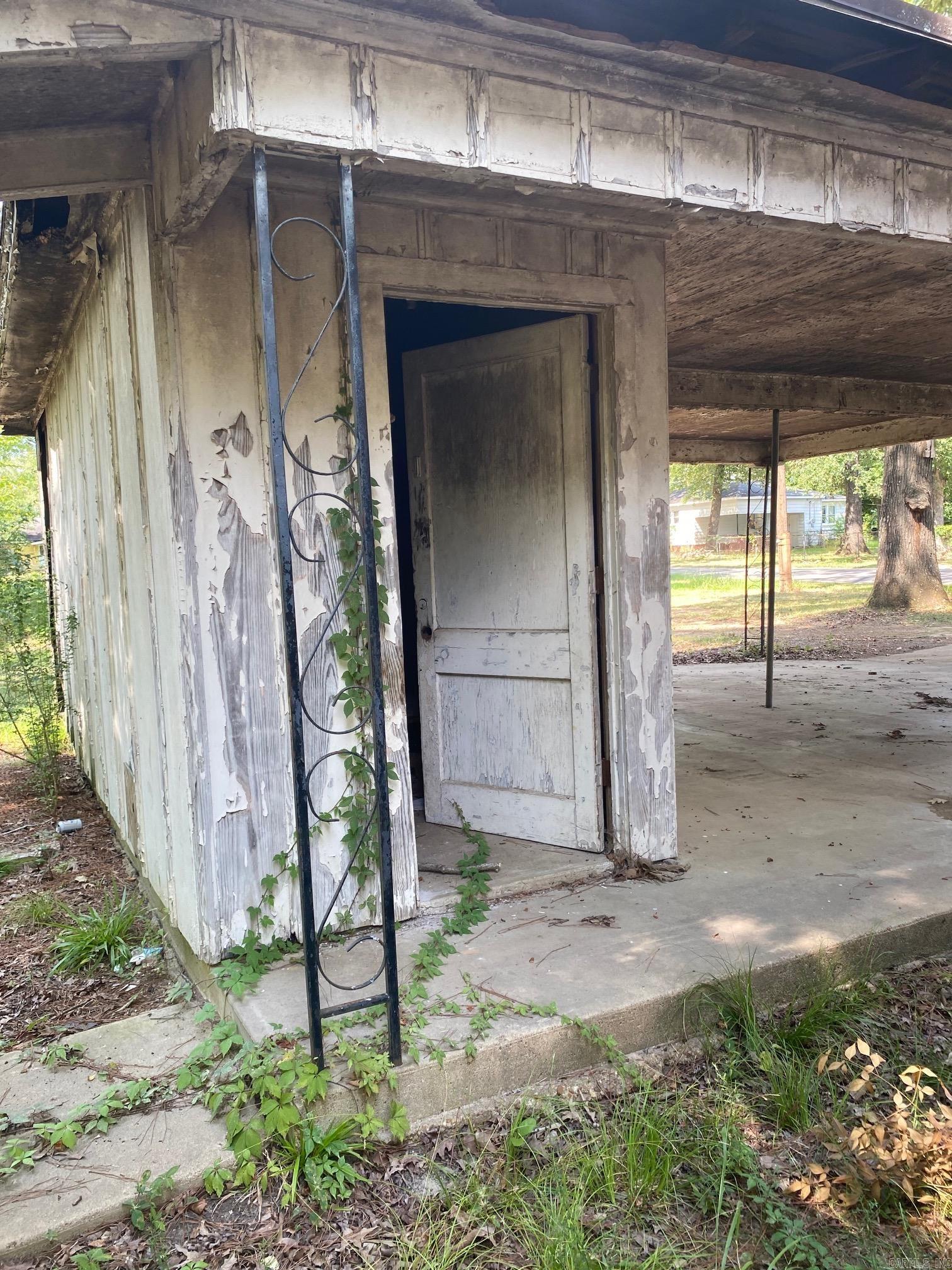 Oakhurst - Residential