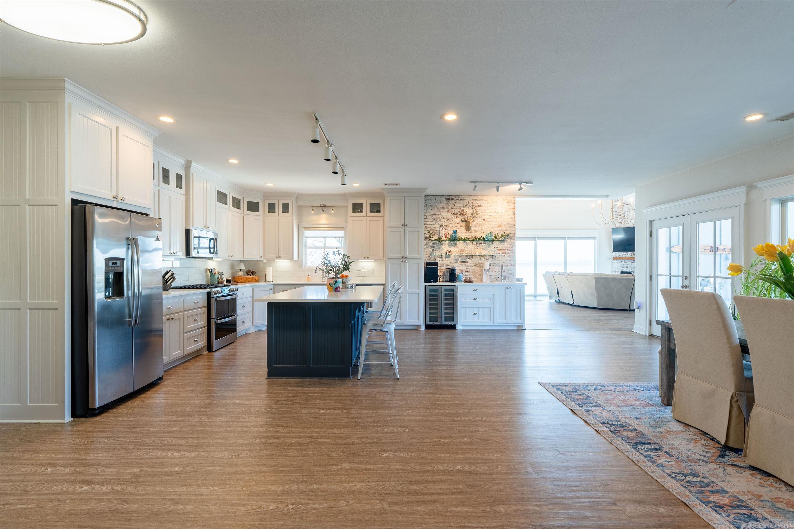 EI: TROY NUNIS - Residential