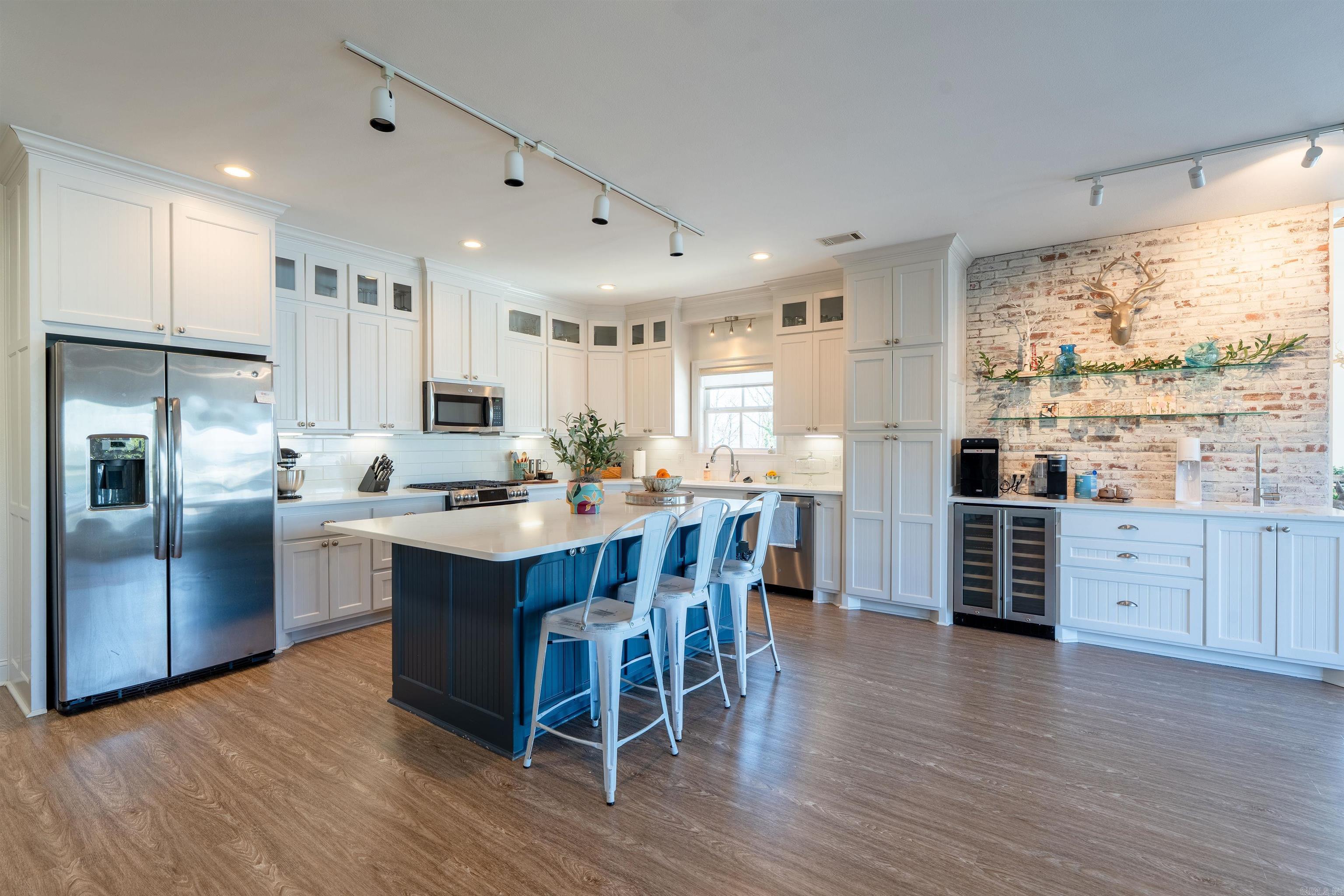 EI: TROY NUNIS - Residential