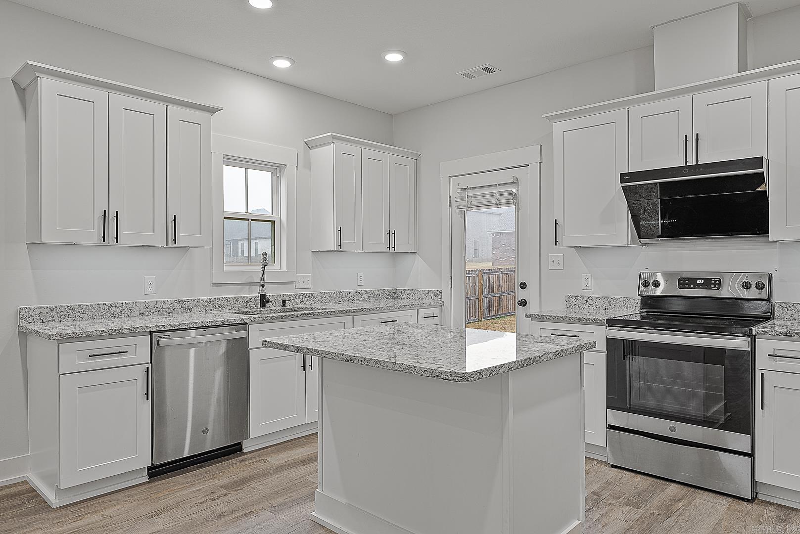 PROSPECT VILLAGE - Residential