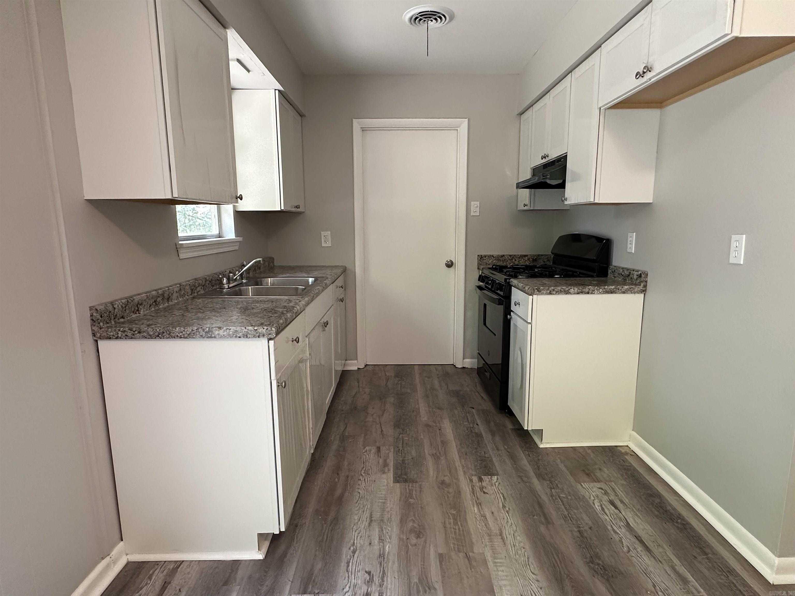 Brookwood - Residential Lease