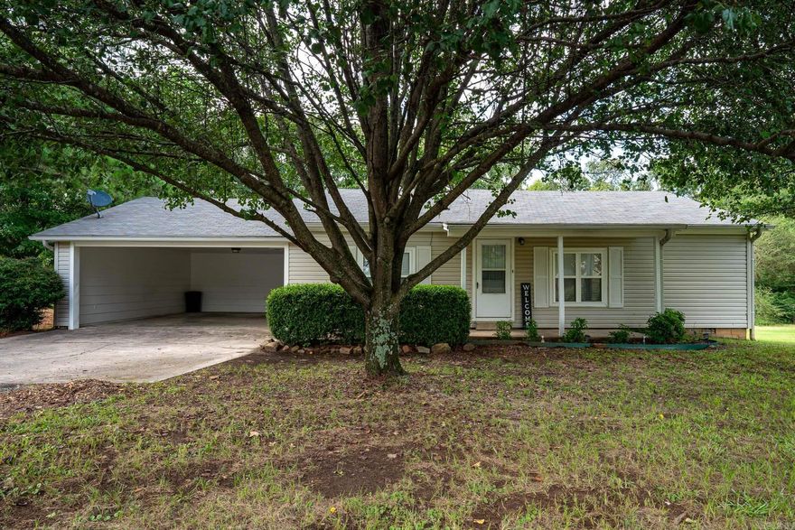 Remodeled home right outside Conway city limits on approx. 0.7 acres! Features include shop/outdoor storage, updated kitchen countertops, luxury vinyl plank flooring and back deck. Call to see it today! Agent see remarks.