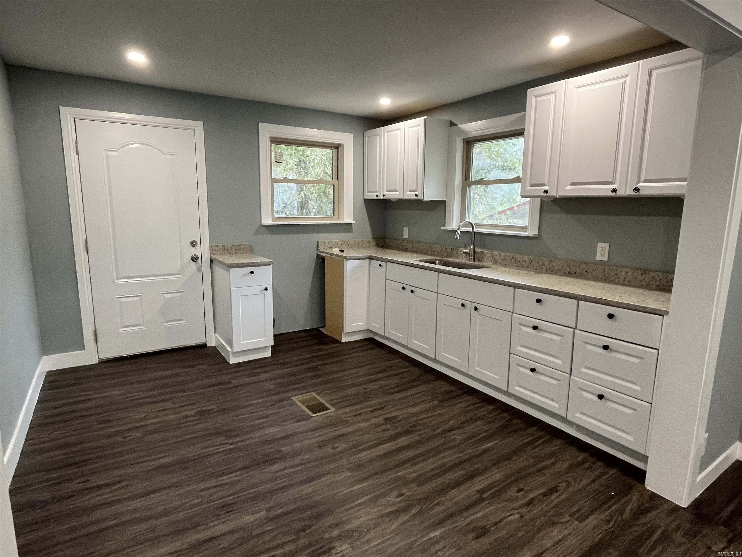 WEST WOODS - Residential