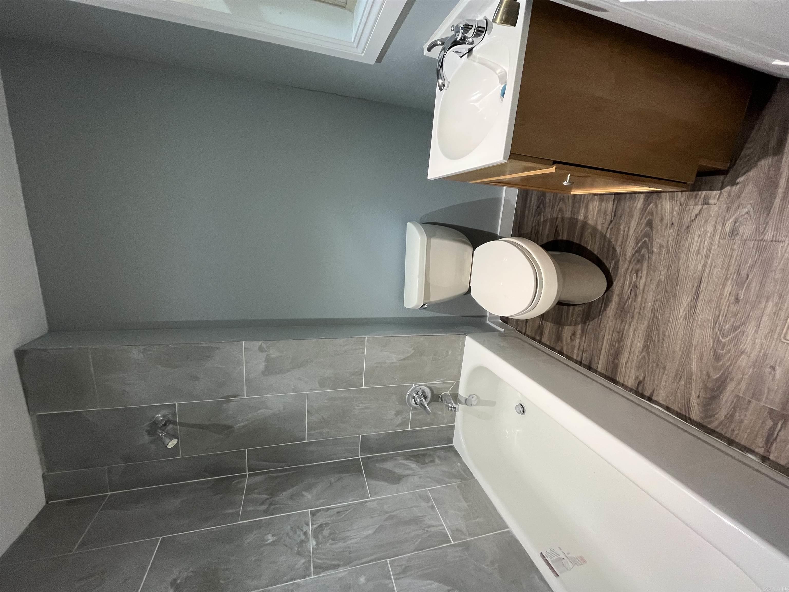 WEST WOODS - Residential