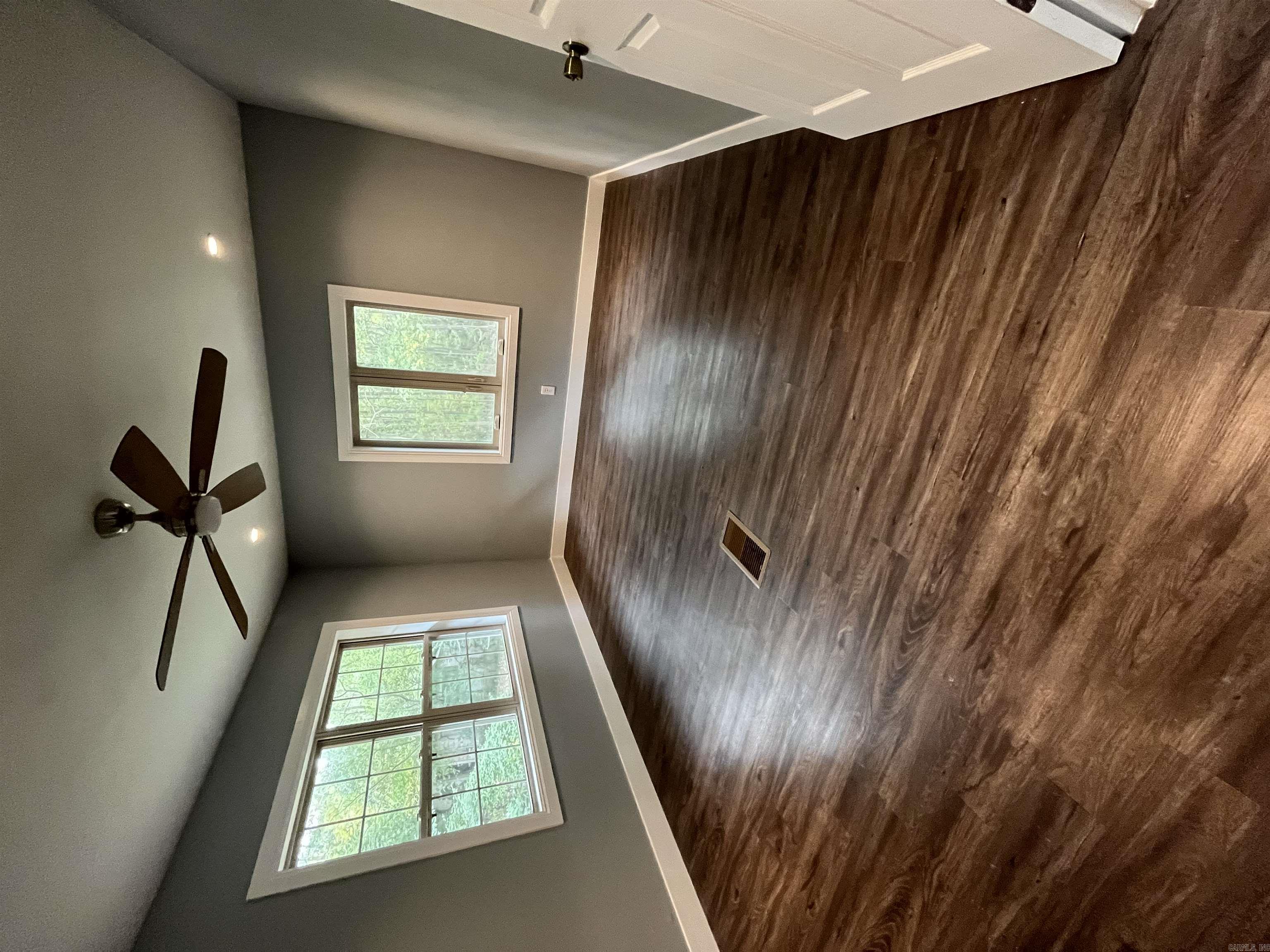 WEST WOODS - Residential