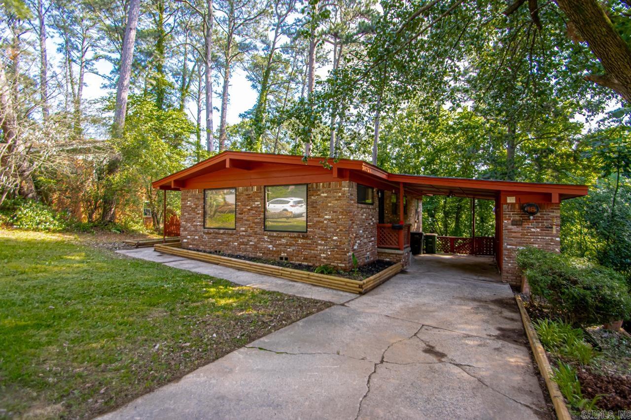 BROADMOOR ADDN - Residential