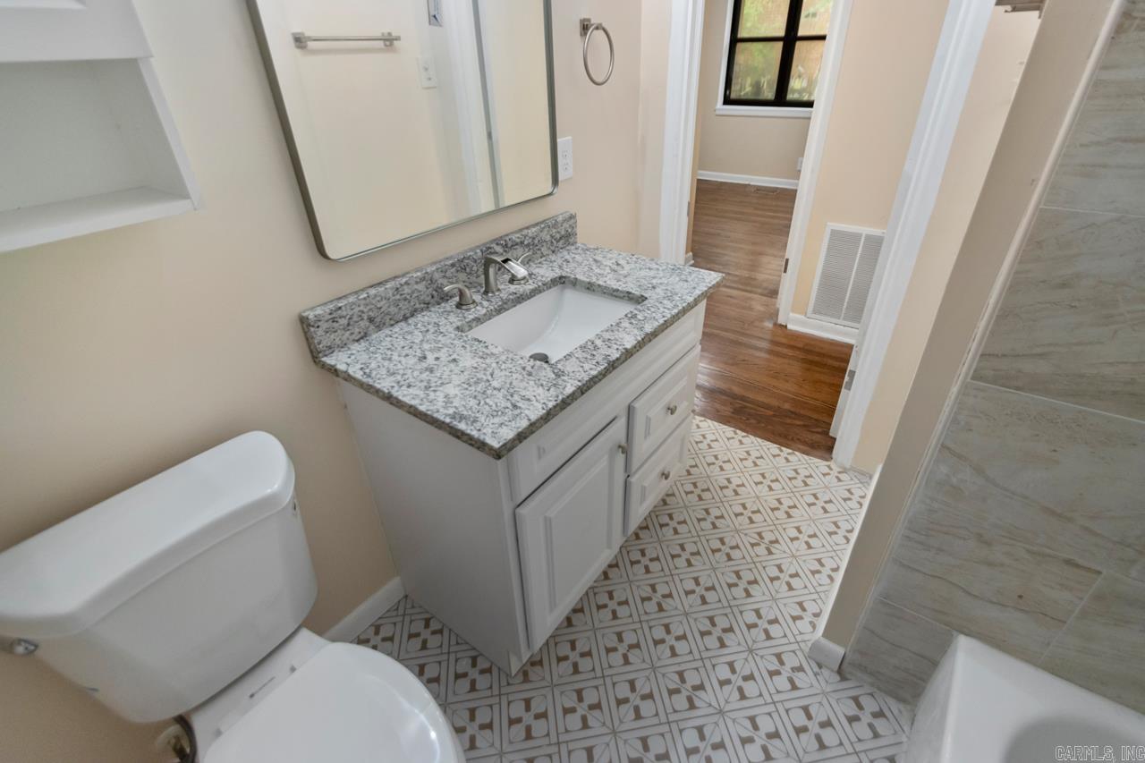 BROADMOOR ADDN - Residential