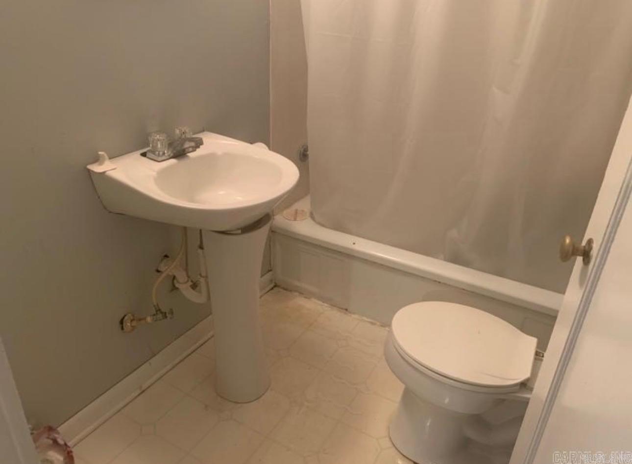 Boulevard - Residential Income