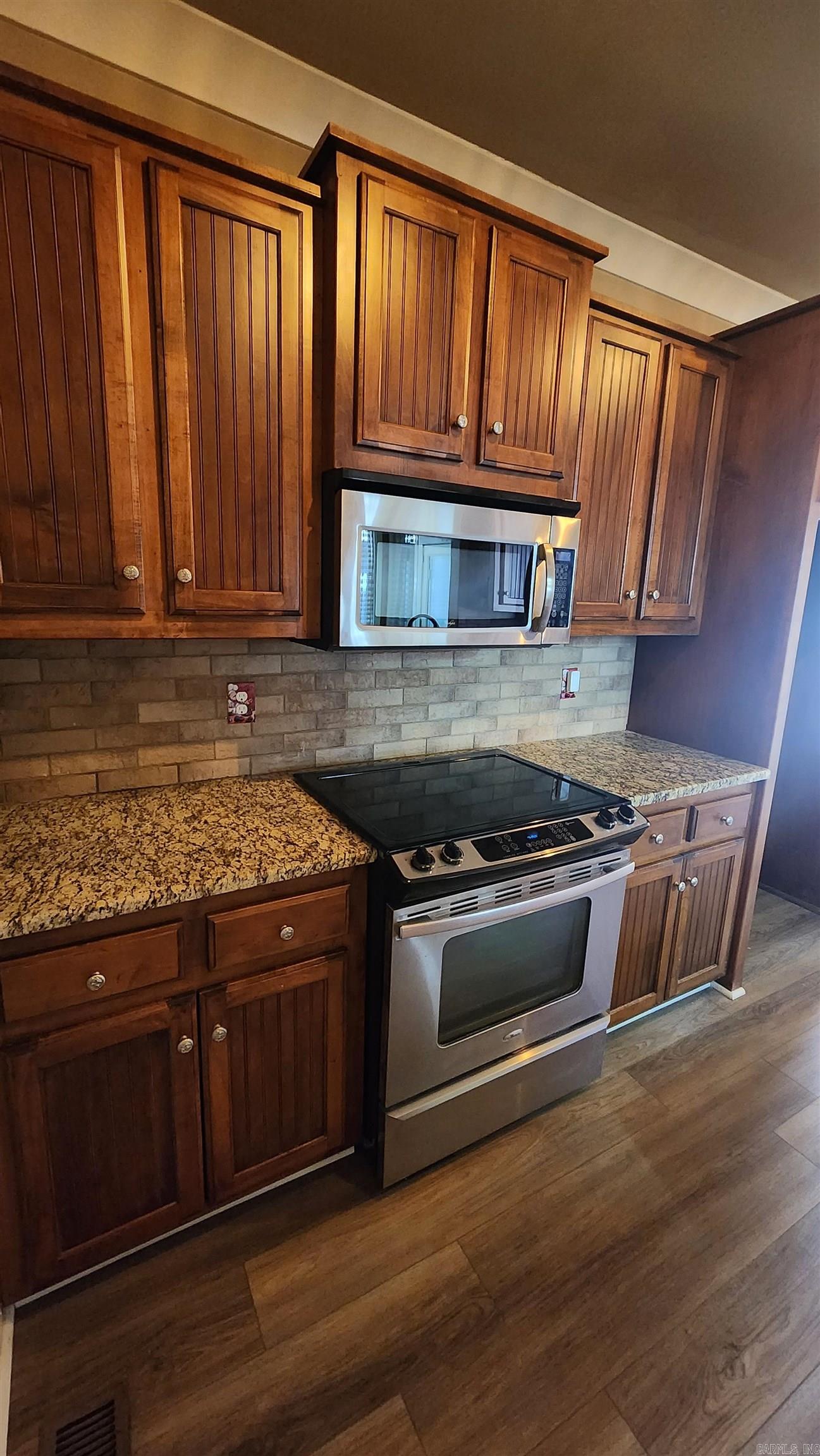MIDTOWN BRYANT - Residential