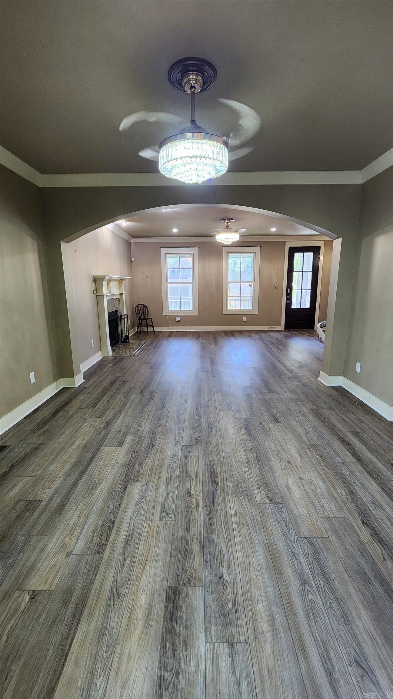MIDTOWN BRYANT - Residential