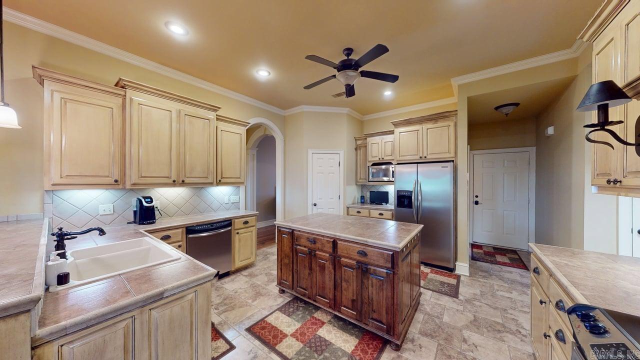 SOUTHWIND - Residential