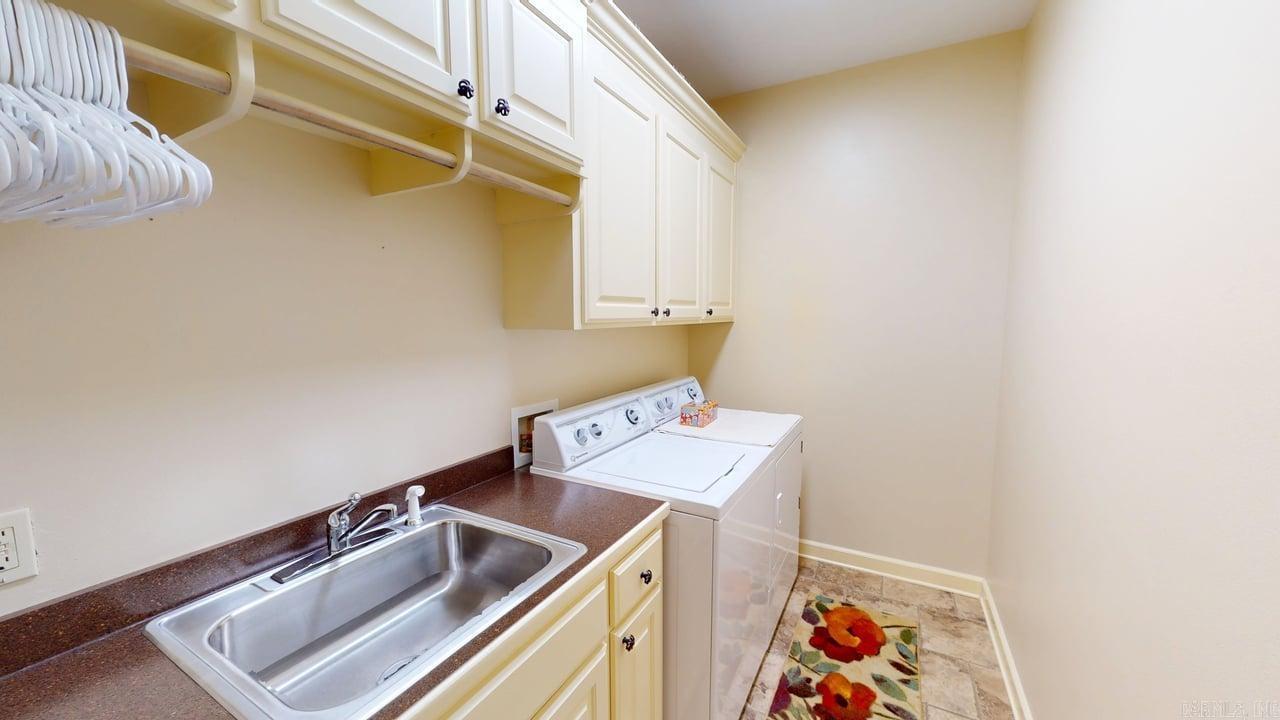 SOUTHWIND - Residential