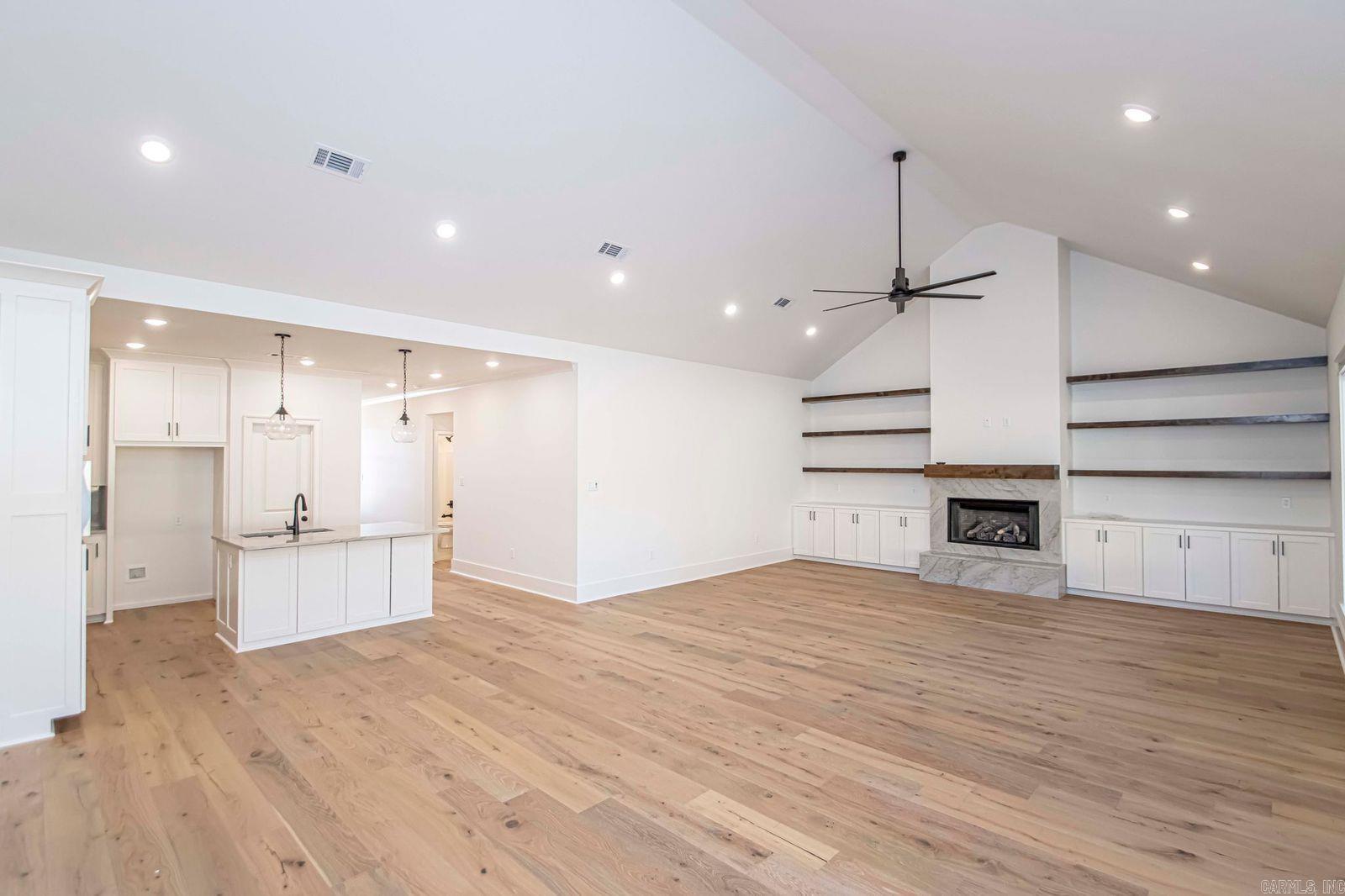 Severn Landing @ Hurricane Lake - Residential