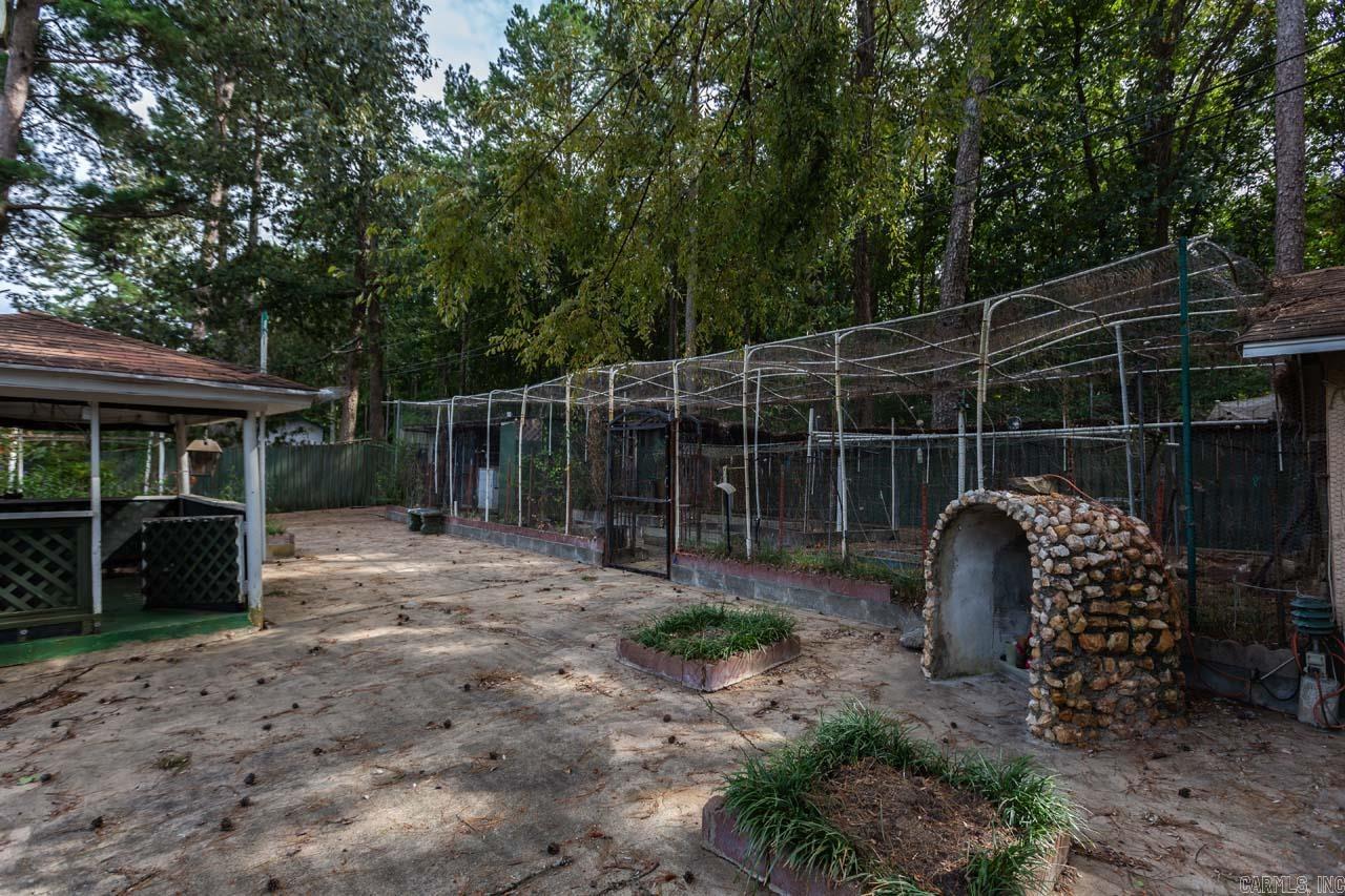 TWIN LAKES - Residential