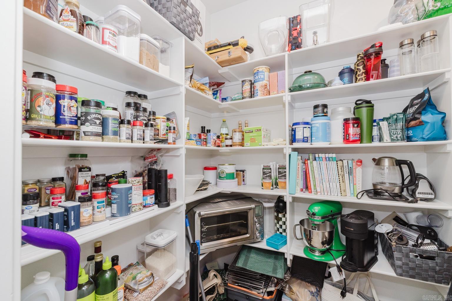 THE WOODLAND CHALETS - Residential