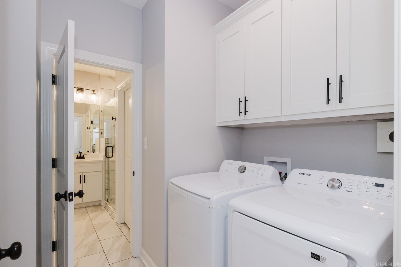 THE WOODLAND CHALETS - Residential