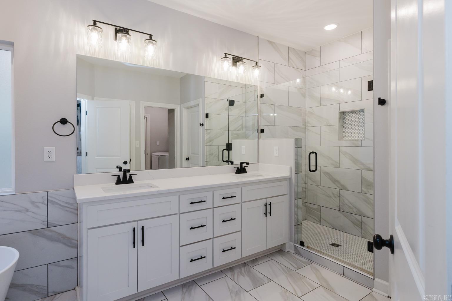 THE WOODLAND CHALETS - Residential