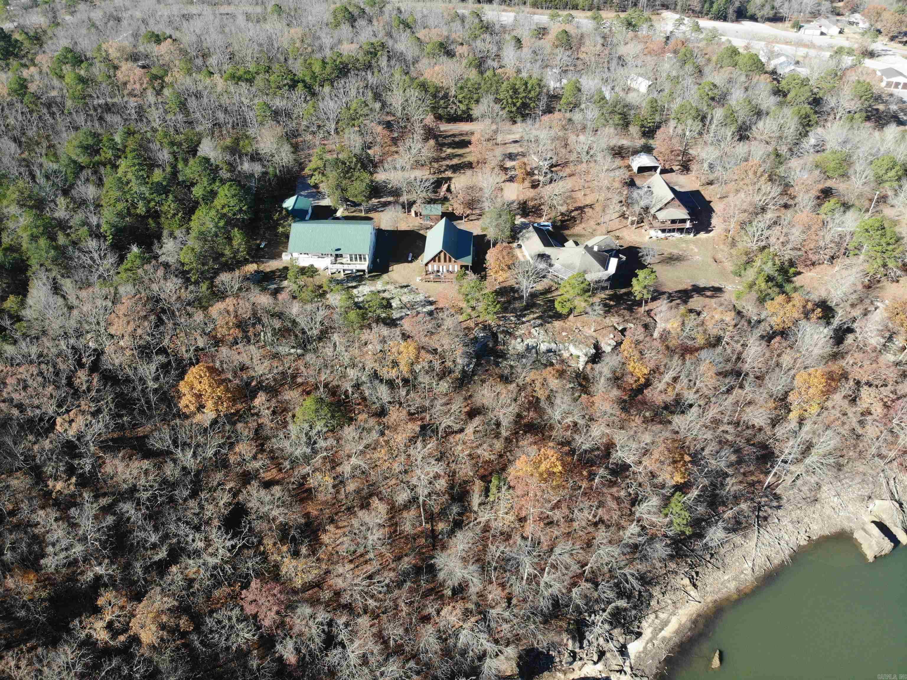DEVILS BLUFF - Residential