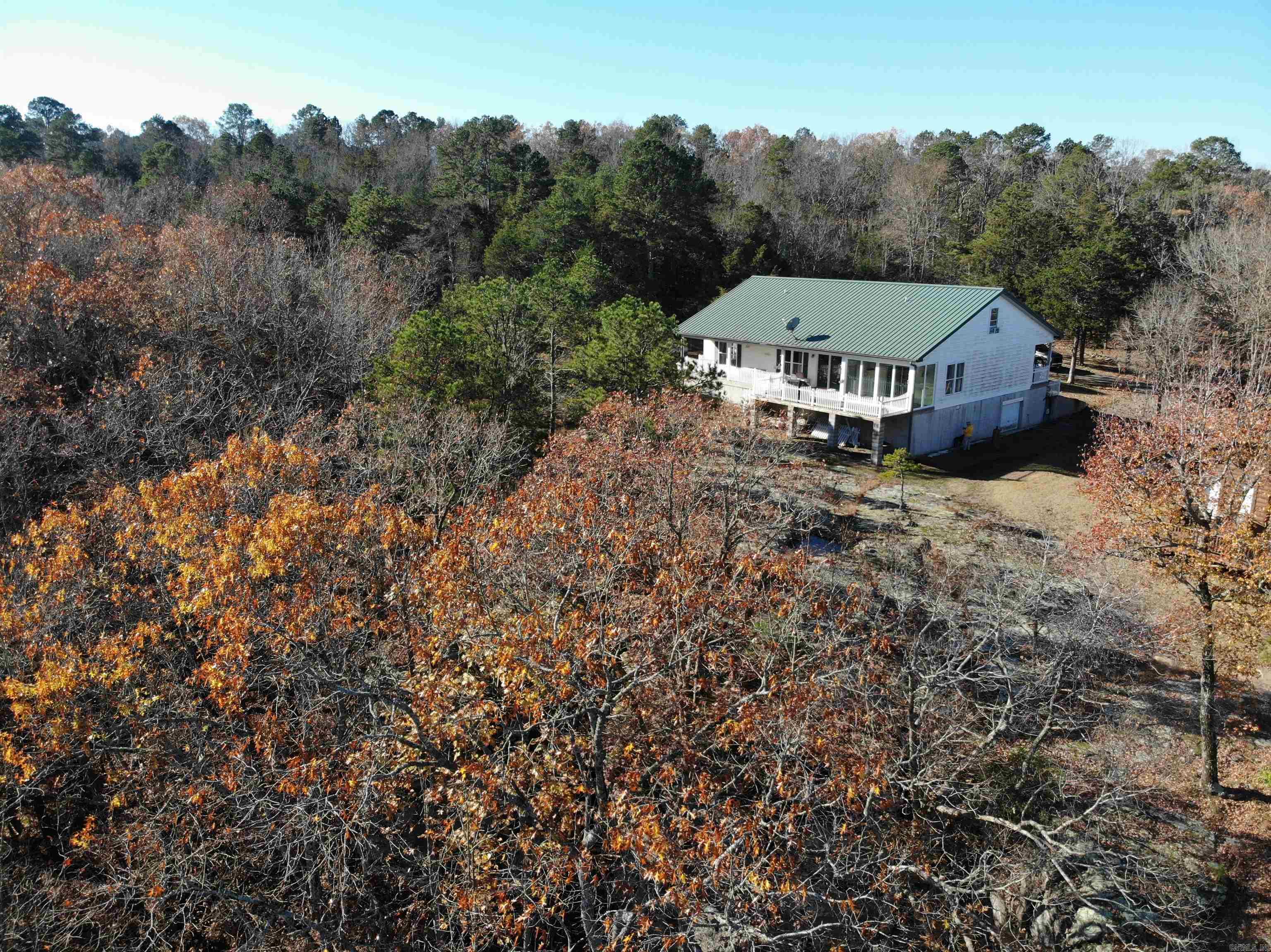 DEVILS BLUFF - Residential