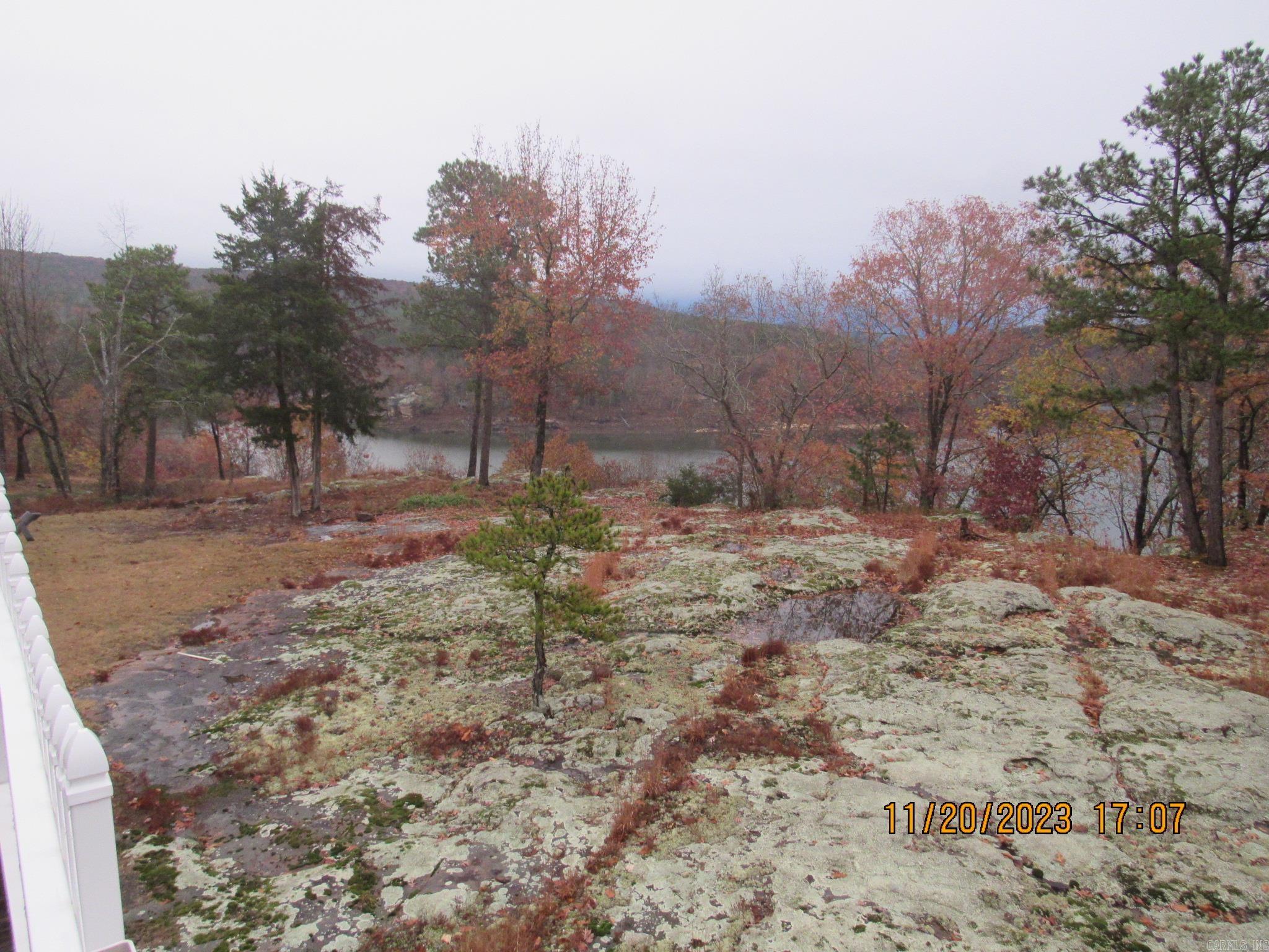 DEVILS BLUFF - Residential