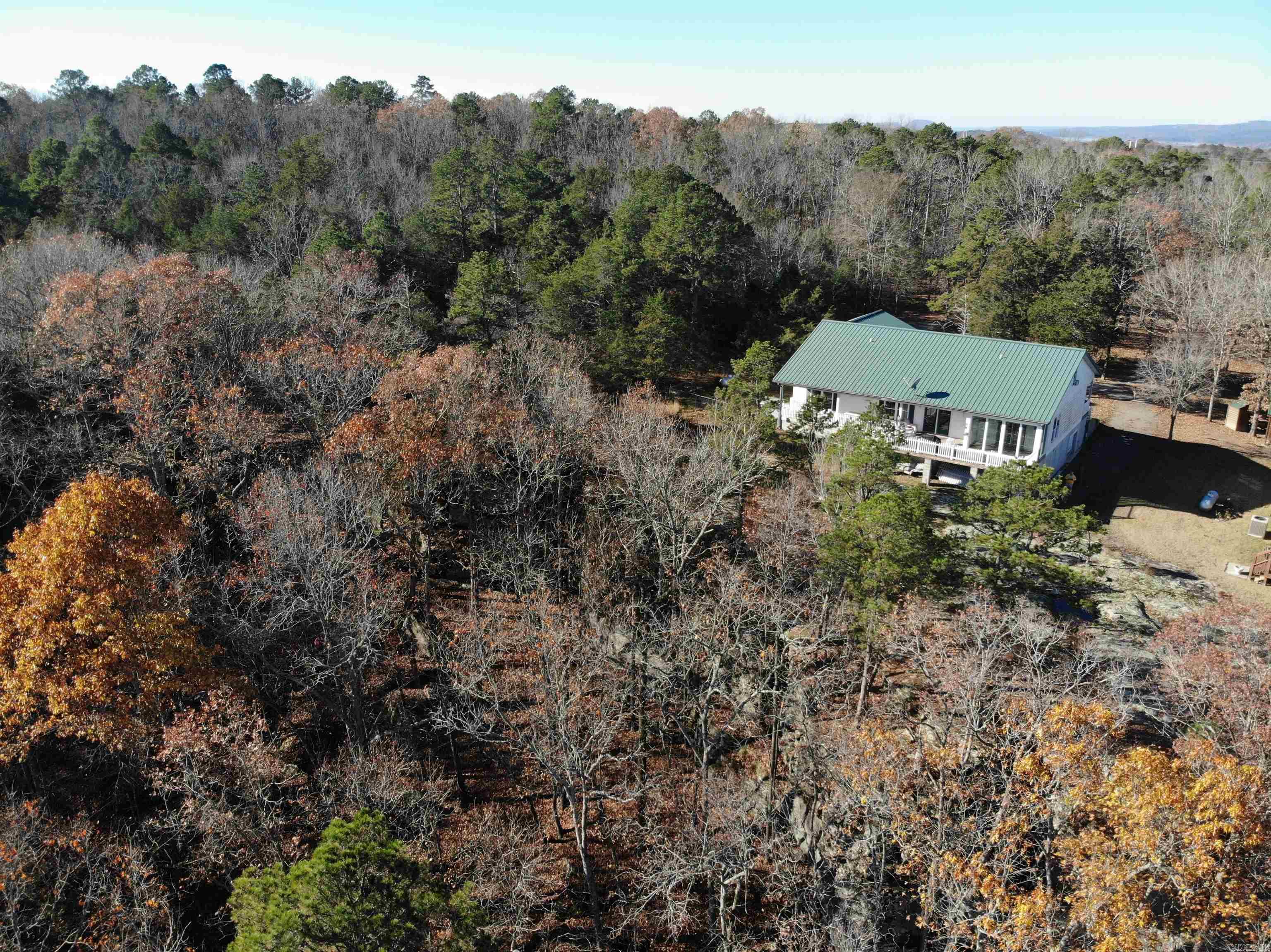 DEVILS BLUFF - Residential