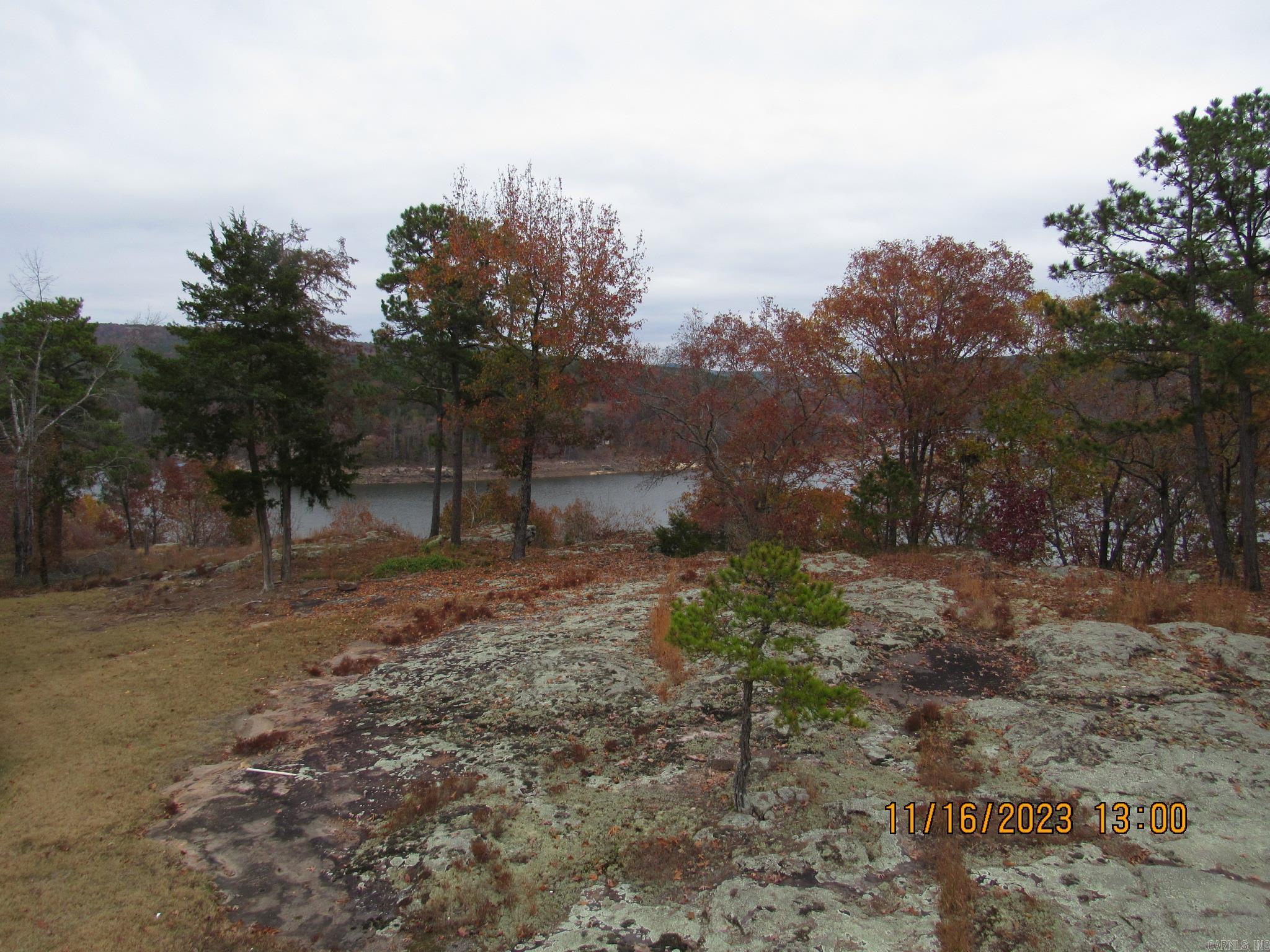 DEVILS BLUFF - Residential