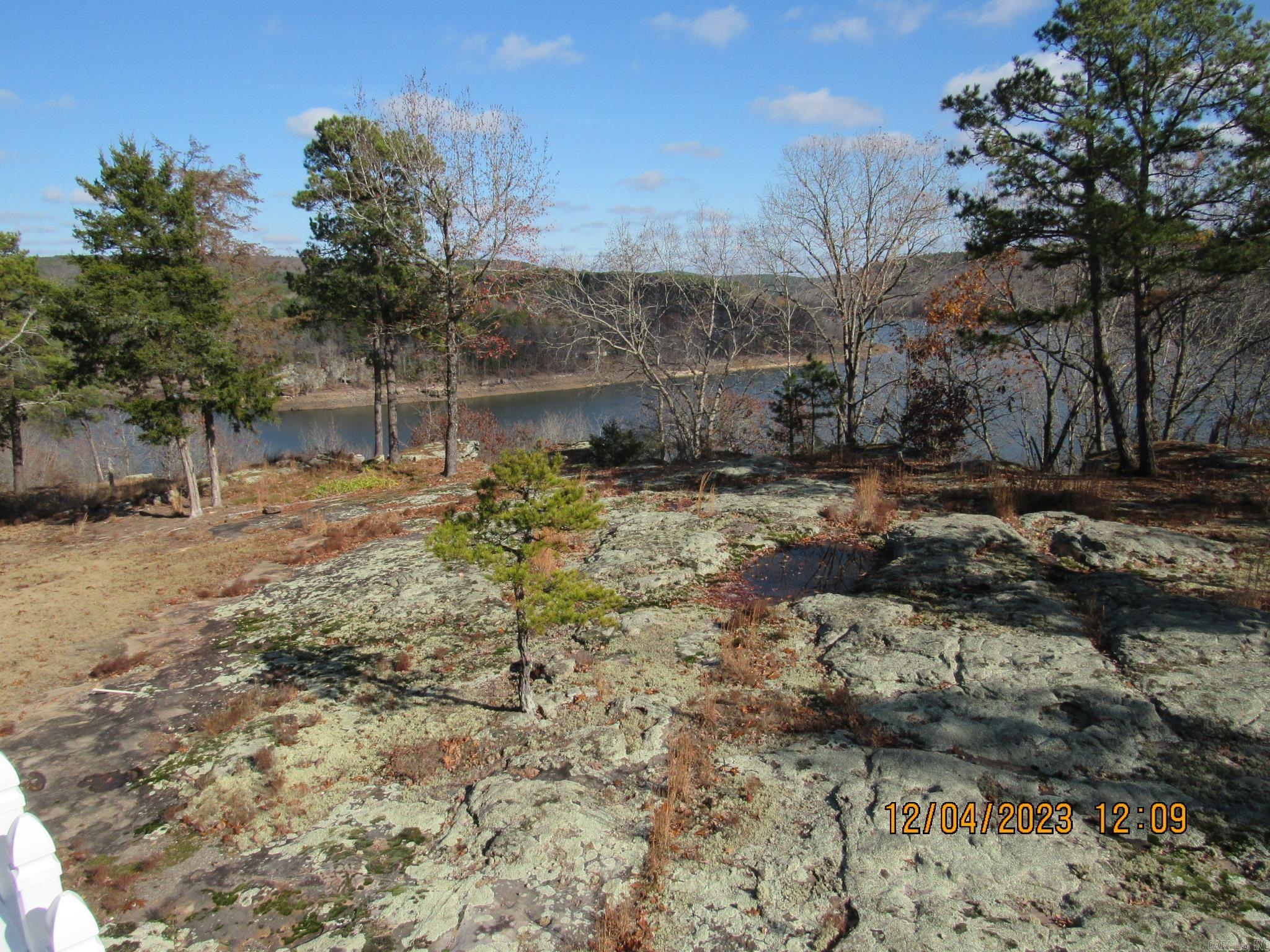 DEVILS BLUFF - Residential