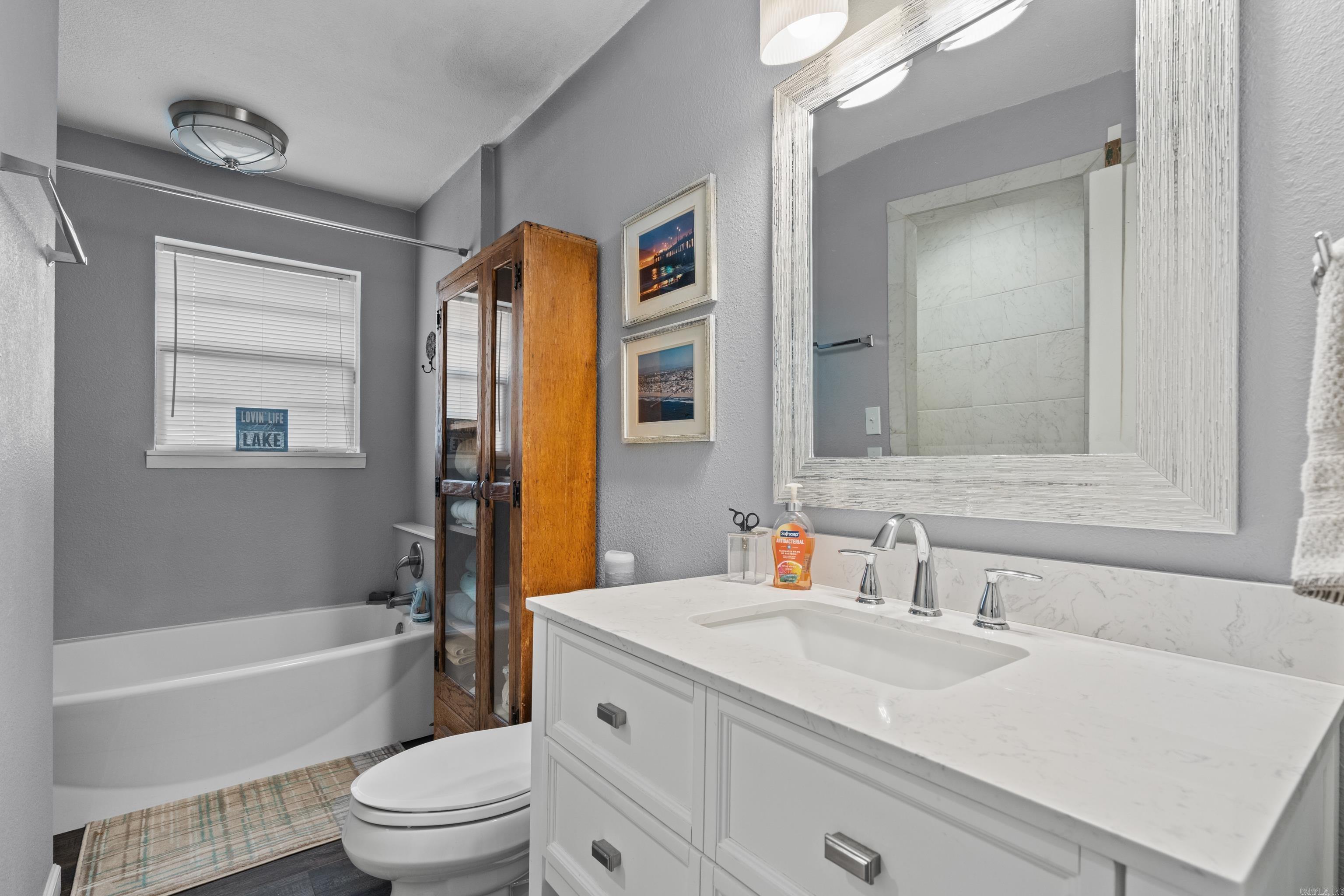 Kirschwood Manor - Residential