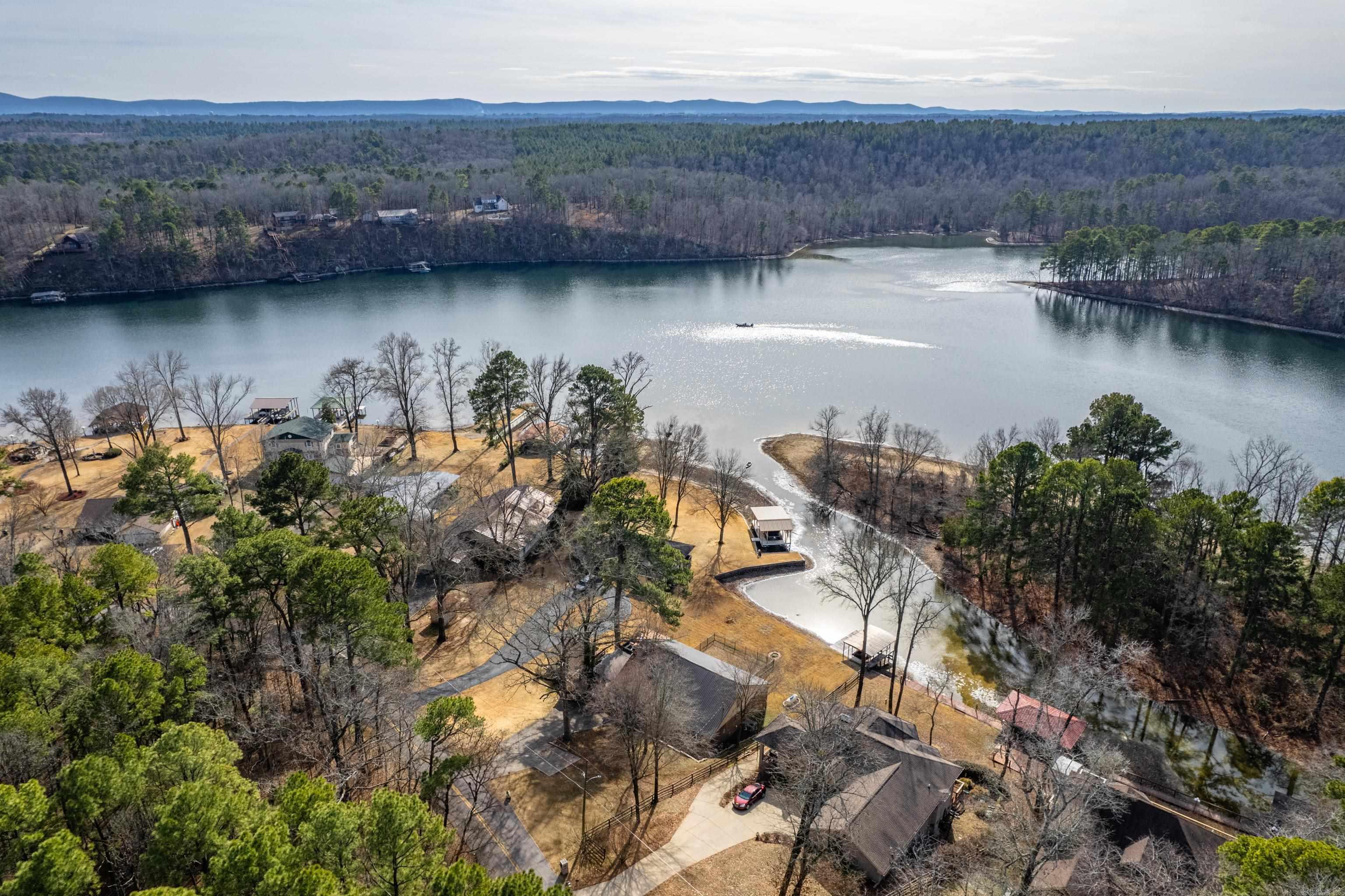 Kirschwood Manor - Residential