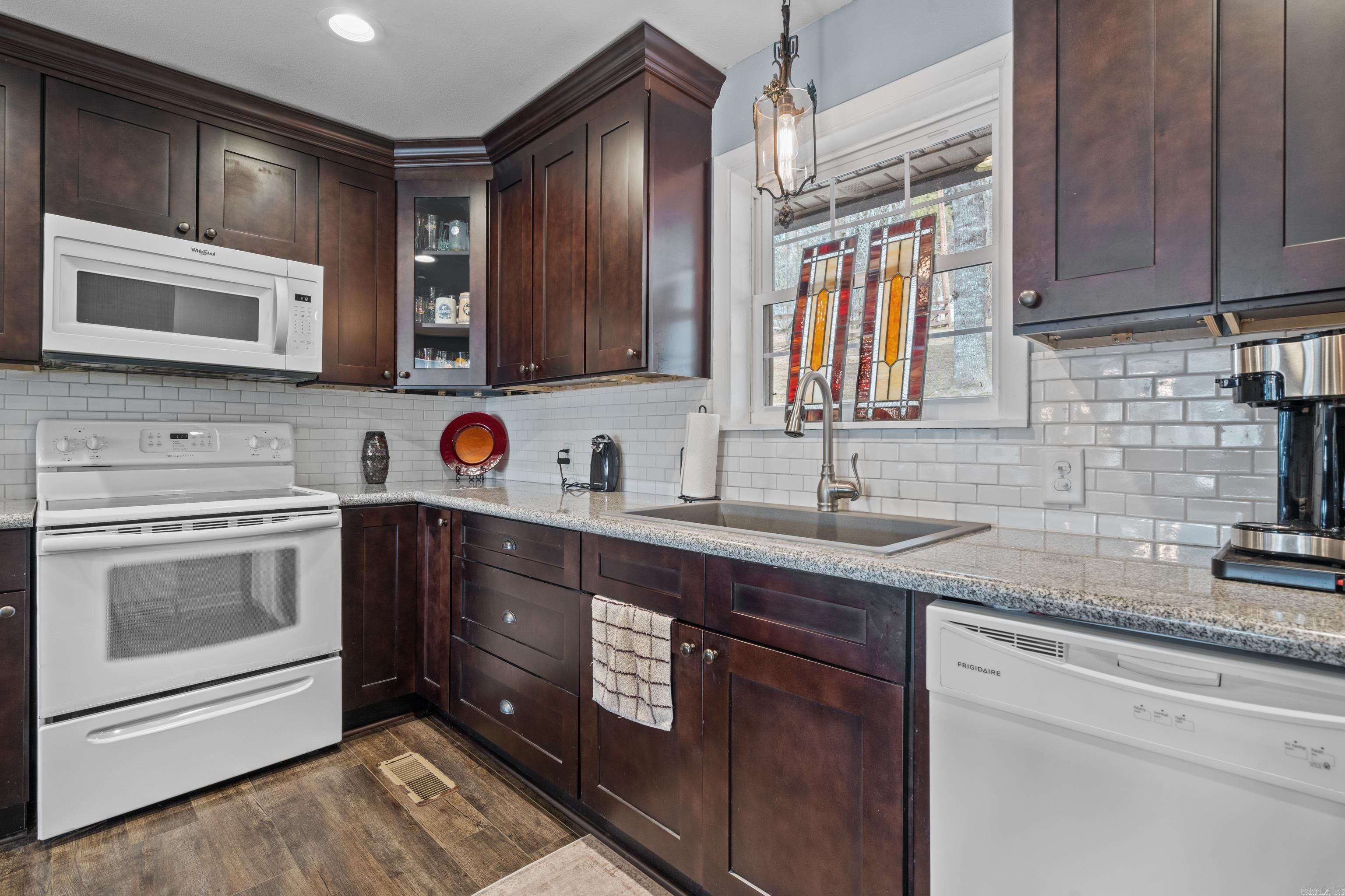 Kirschwood Manor - Residential