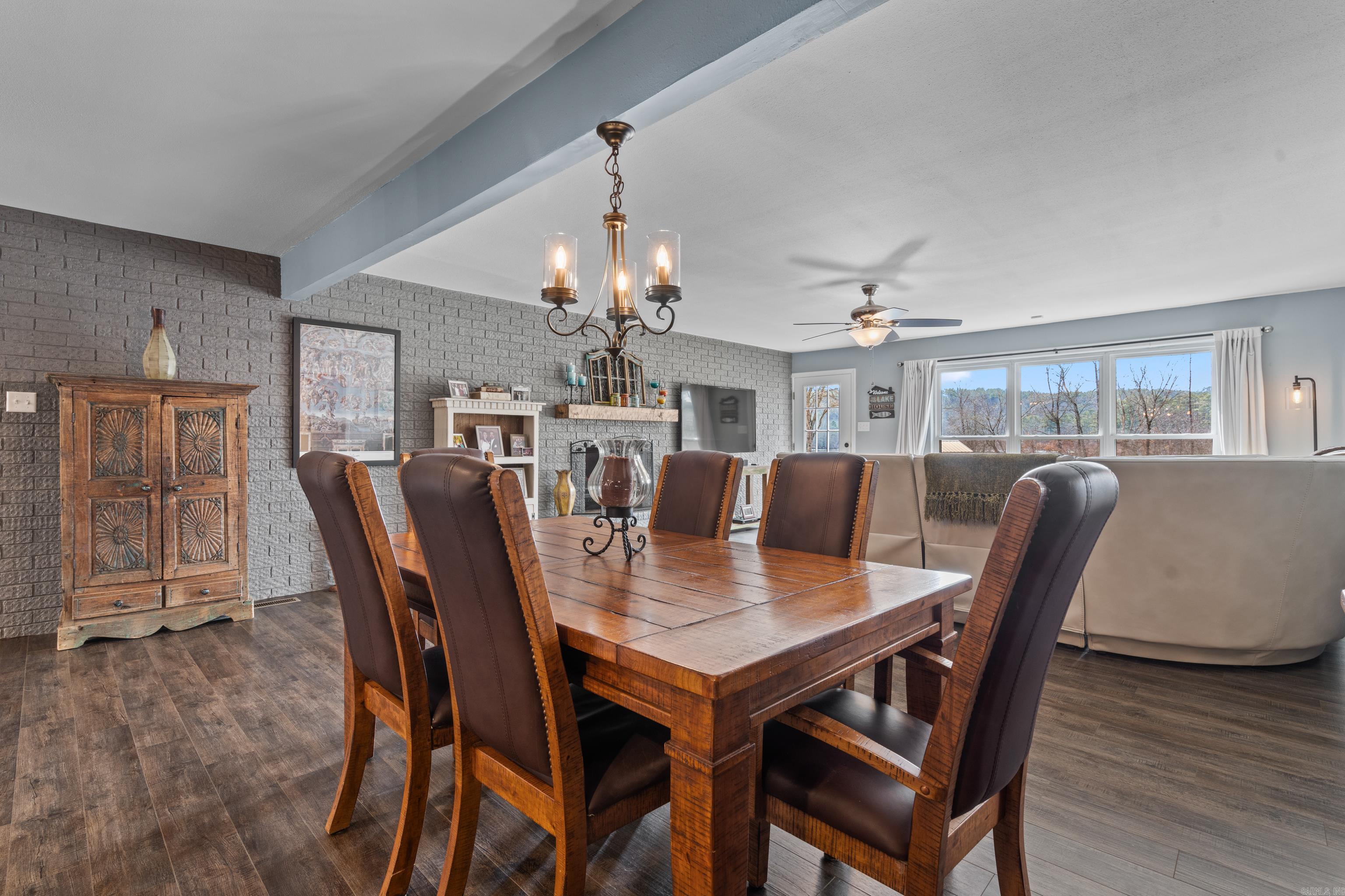 Kirschwood Manor - Residential