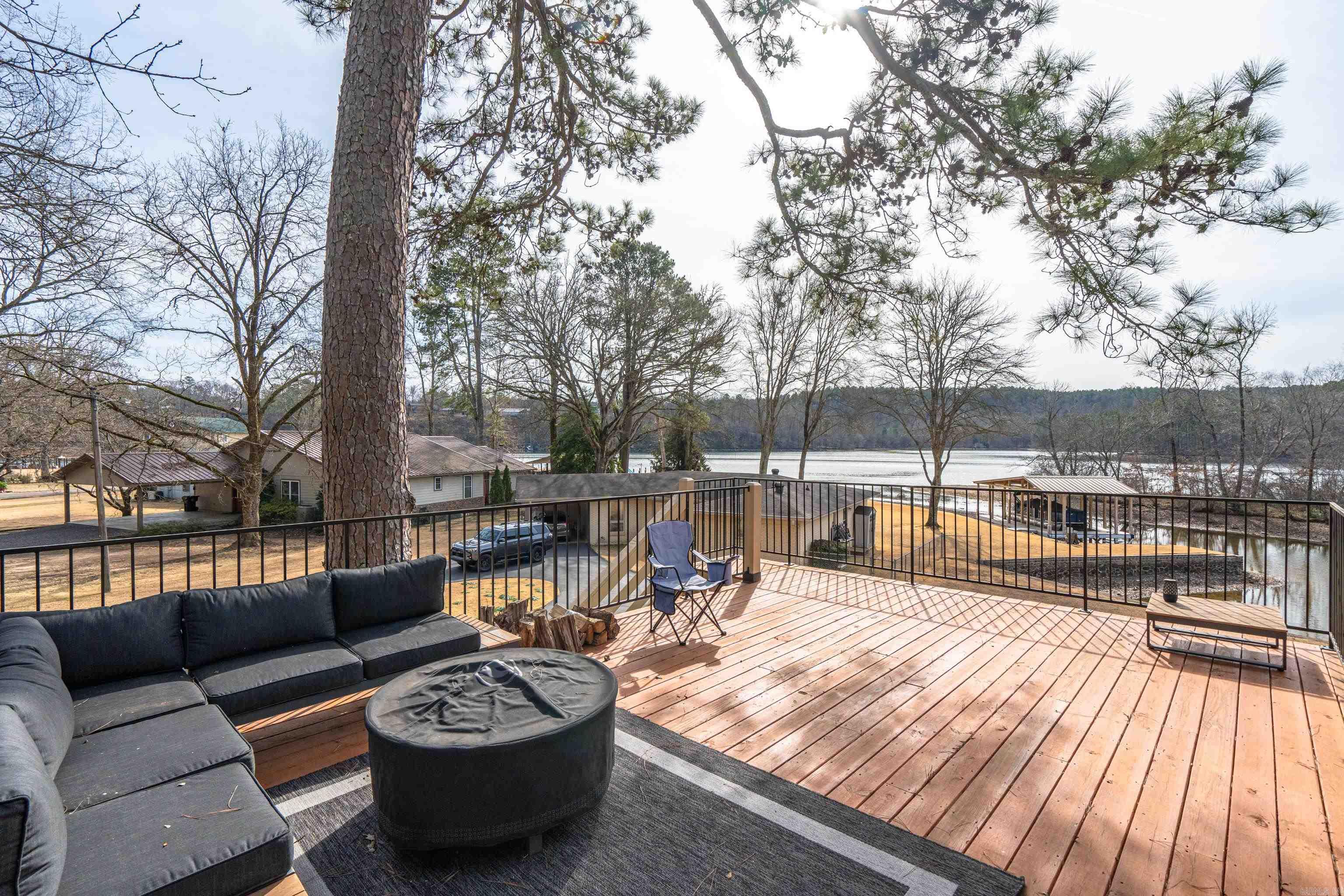 Kirschwood Manor - Residential