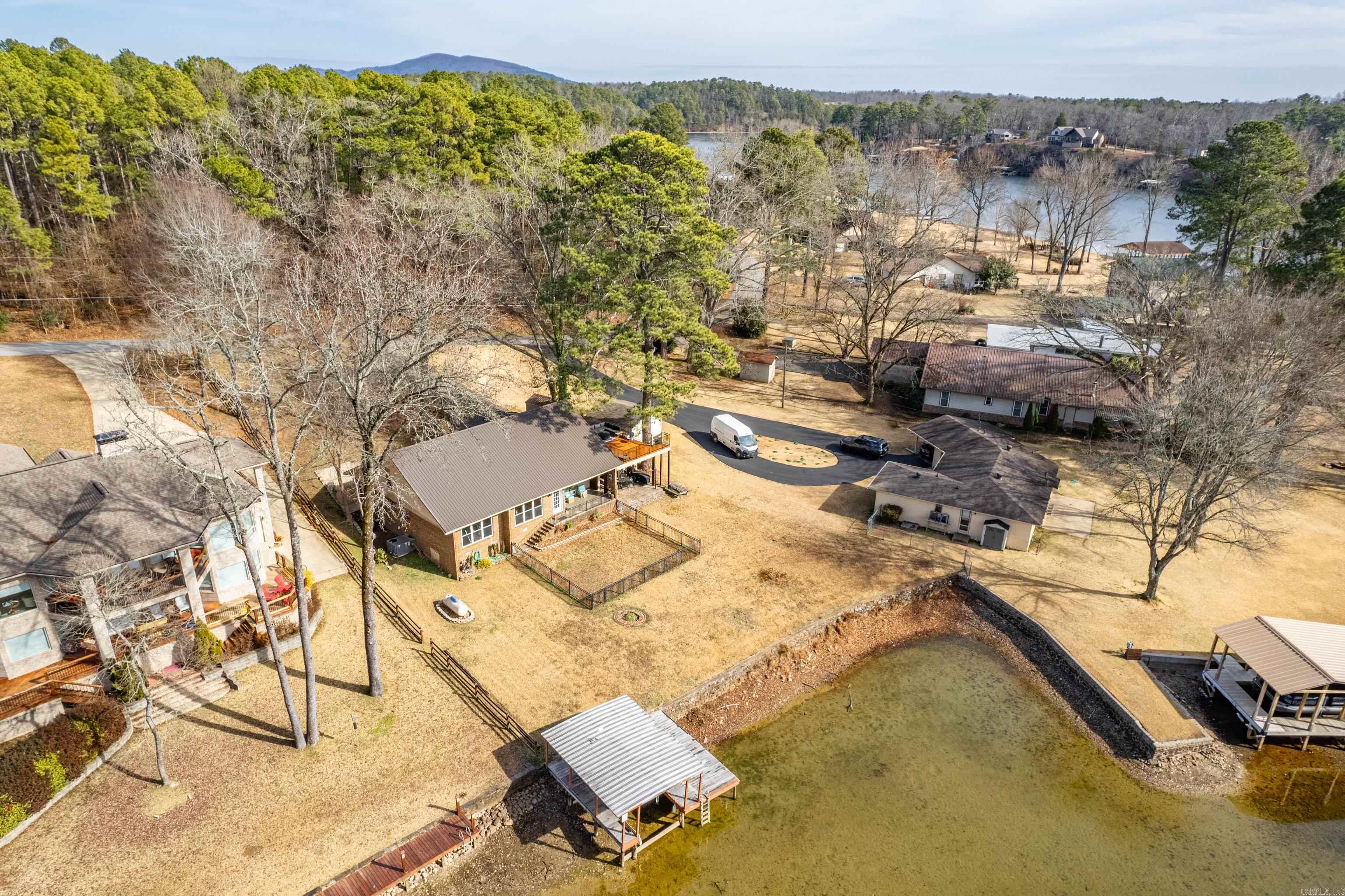 Kirschwood Manor - Residential