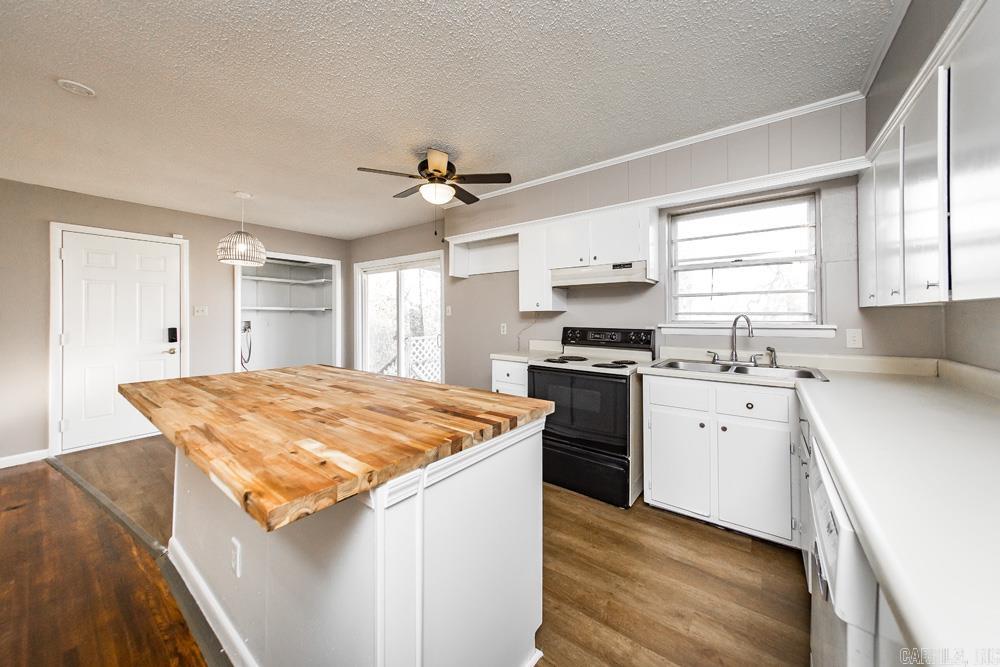 Glen Oaks - Residential