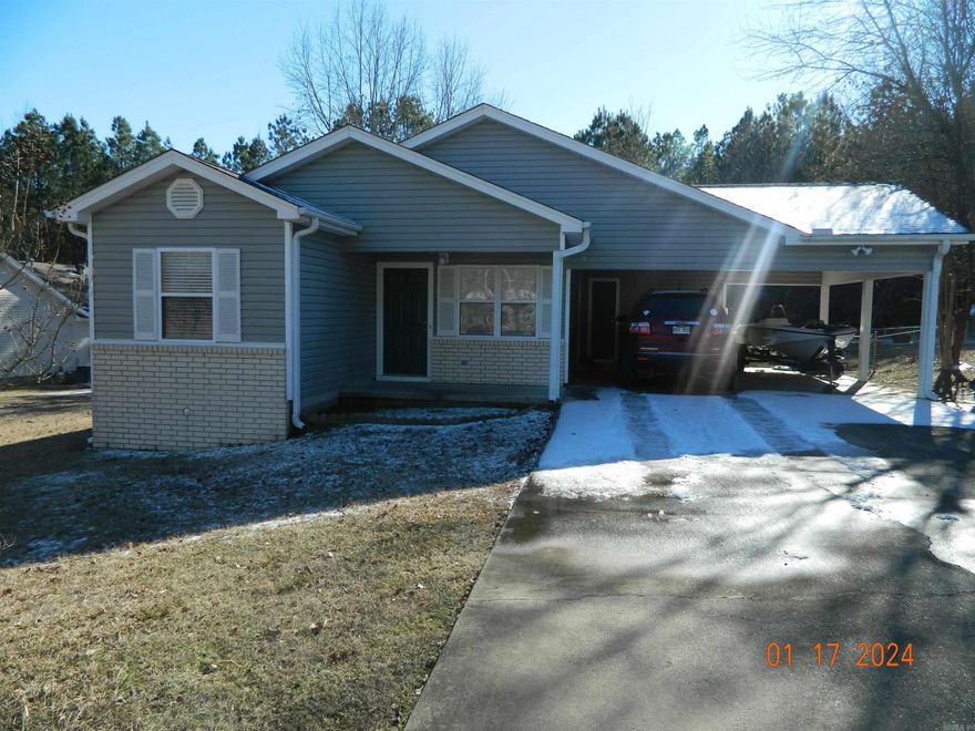 This Home is Perfect for FIRST TIME BUYER'S...... Built in 2004, Renovated in 2014. Home is Immaculant, 3 Bedroom 2 Bath, Move in Ready!  Nice Size Backyard for Your Special Little boy or girl, or Maybe Your Fur Baby. New Roof in 2014, HVAC Has New Parts in Air Handler and Compressor Outsisde. New Hot Water Heater 2023.Let's Go See!   Must Have 24 Hour Notice!