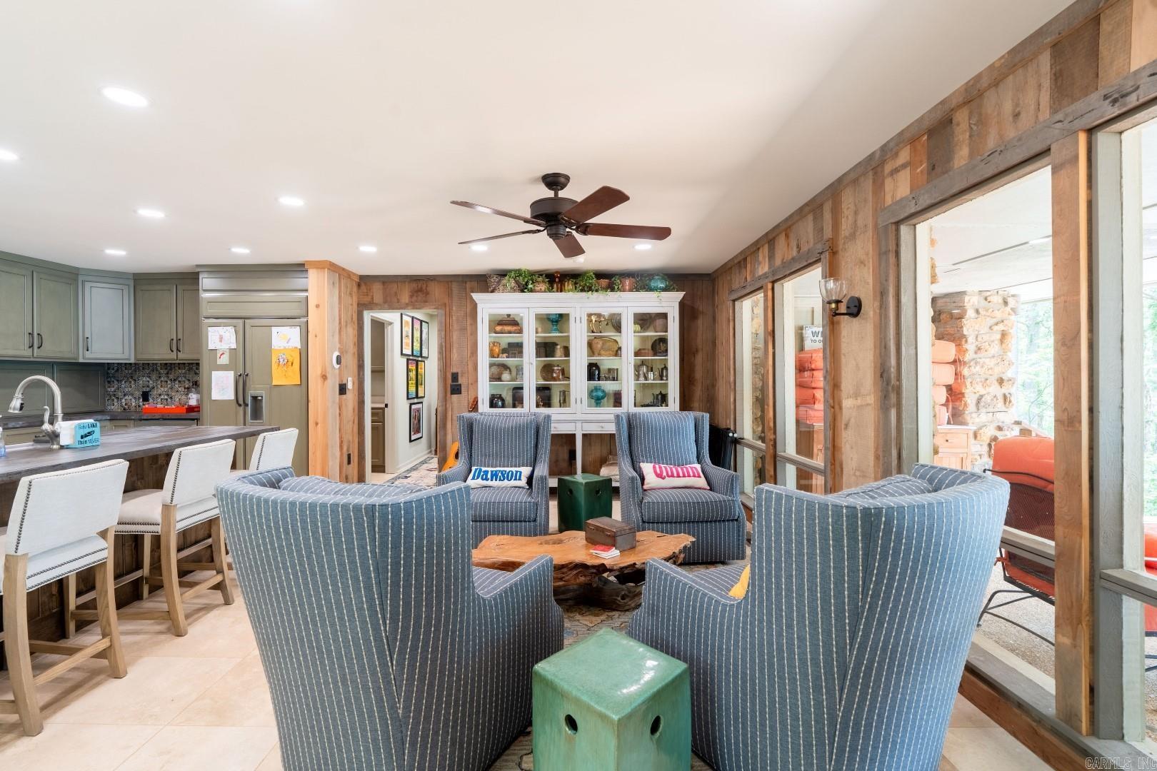 Eden Isle-Country Club - Residential