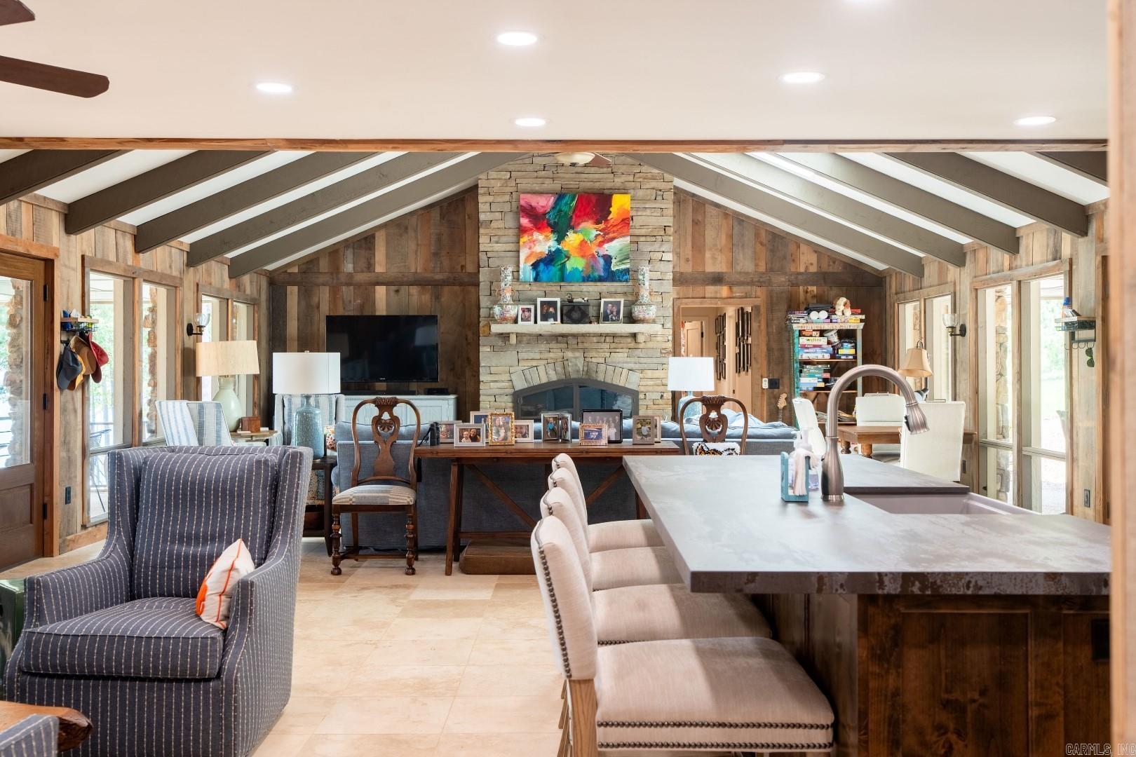 Eden Isle-Country Club - Residential