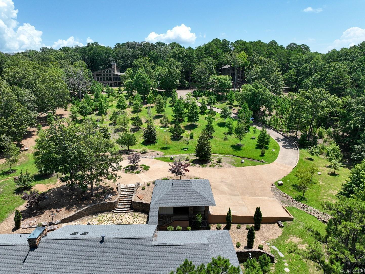 Eden Isle-Country Club - Residential