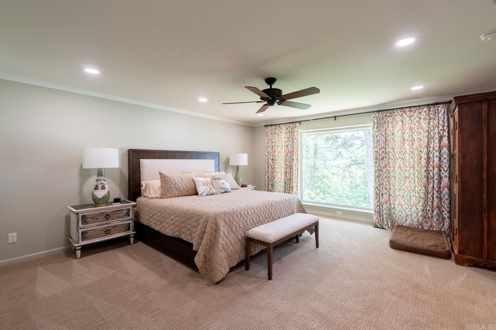 Eden Isle-Country Club - Residential