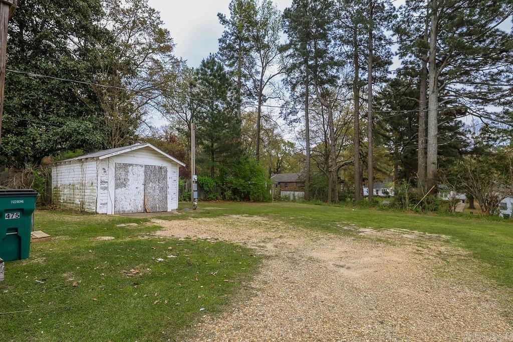 WEST WOODS - Residential