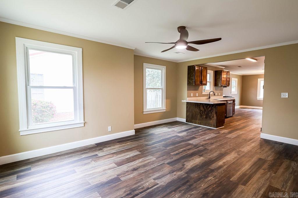 WEST WOODS - Residential