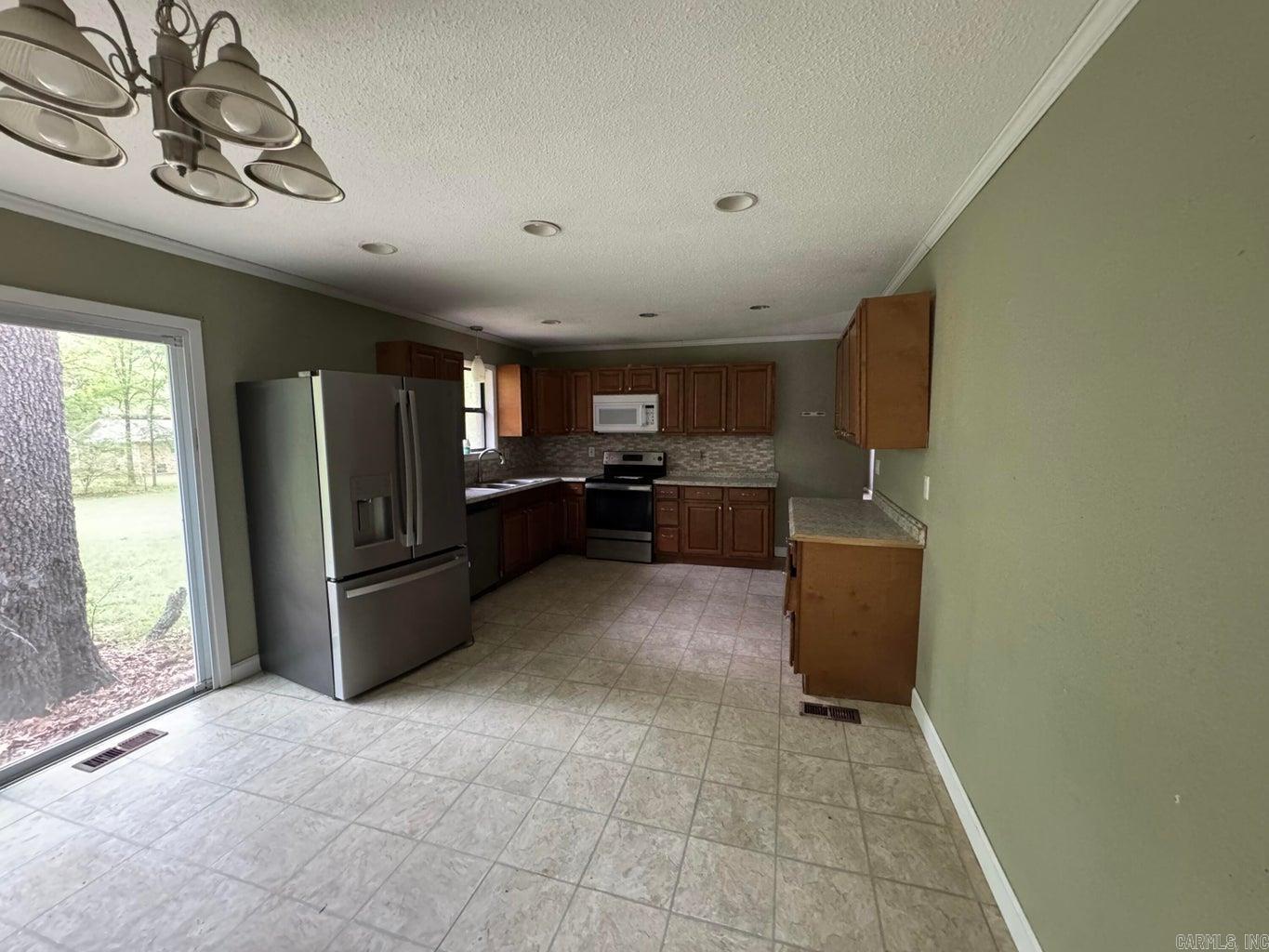 CLEARVIEW THIRD SUB - Residential